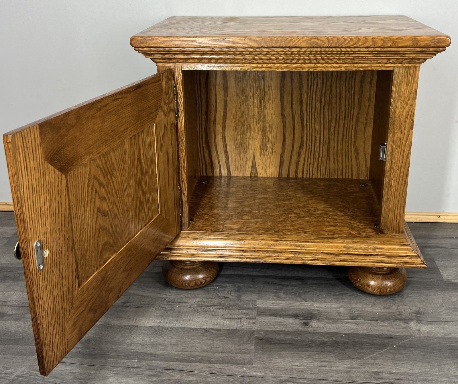 photo for sale Pair Of  Bedside Tables Vintage French Style Nightstands Cabinets Lot 4307