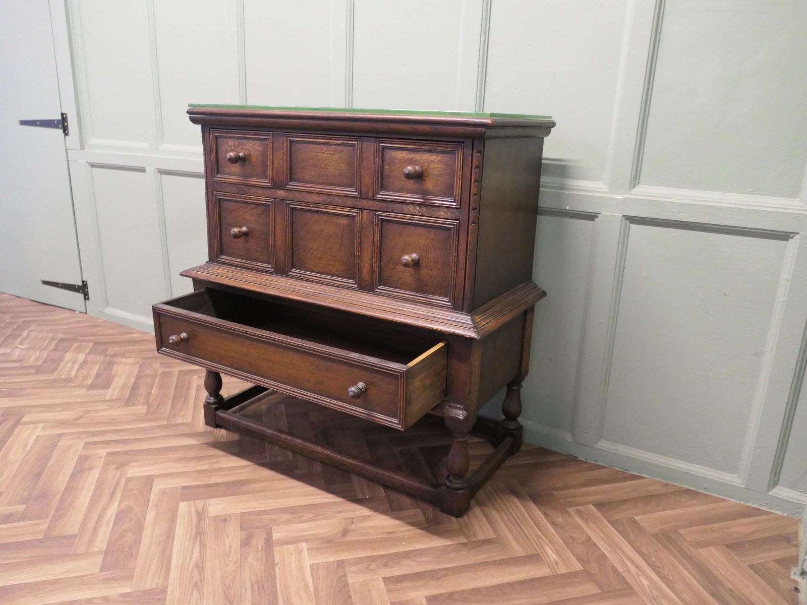 3 Drawer Oak Chest Of Drawers photo vinterior