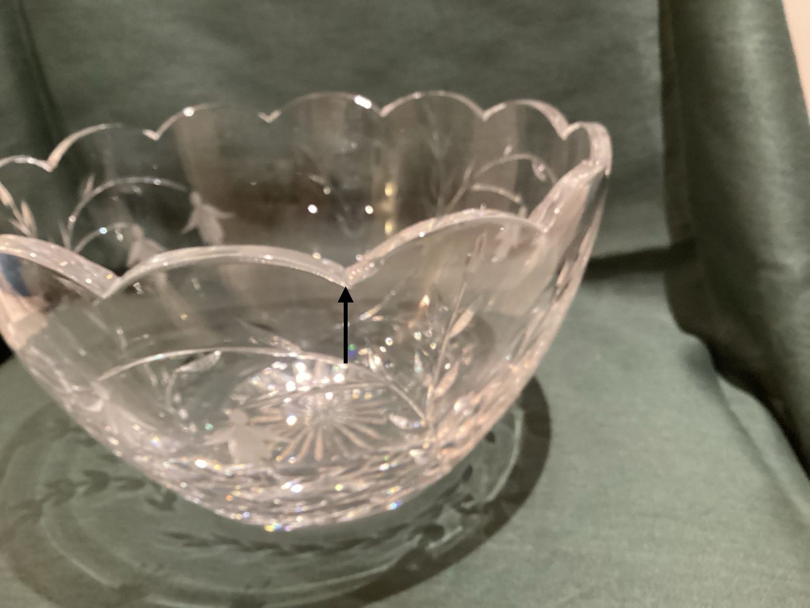 Stuart Crystal Cascade Fushia Scalloped Fruit/Punch Bowl photo 50.0