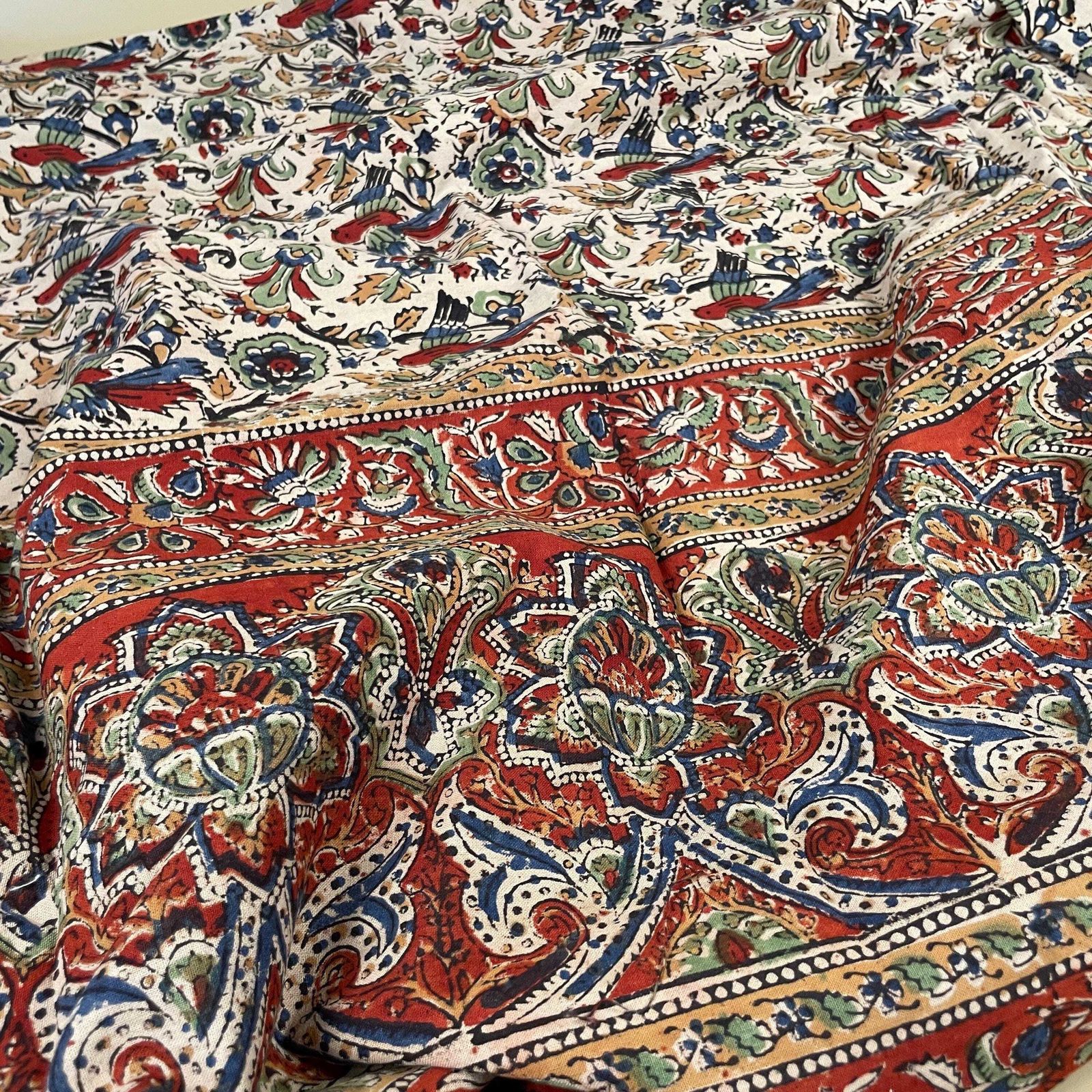 Hand Printed Indian Fabric 215x170cm Pattern Block Beige Blue Red Tapestry Cotton Handmade Craft Round Making Traditional Cloth India photo for sale