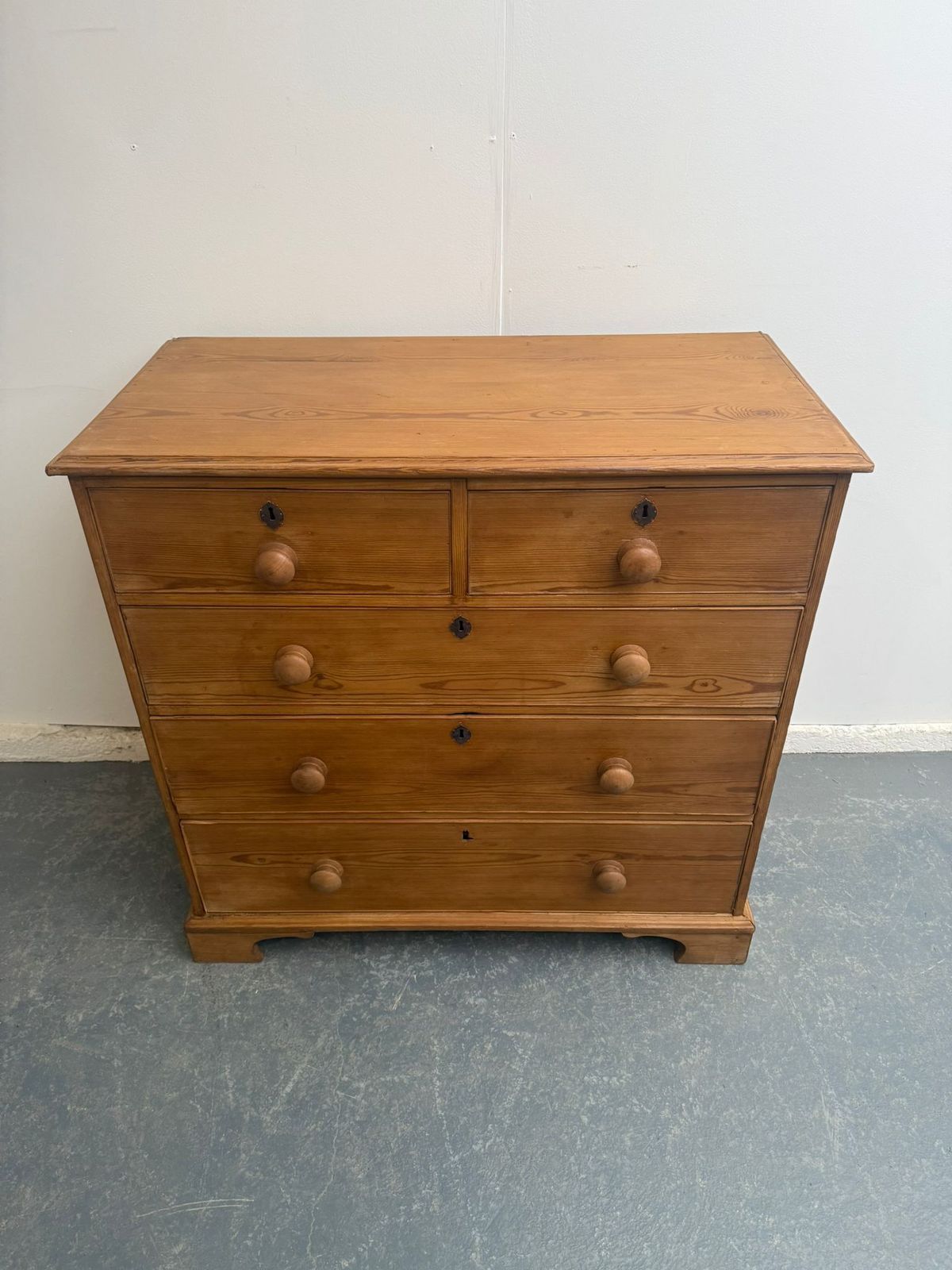 A Quality Pine Waxed 5 Drawer Georgian Bracket Foot Chest Of Drawers photo buy