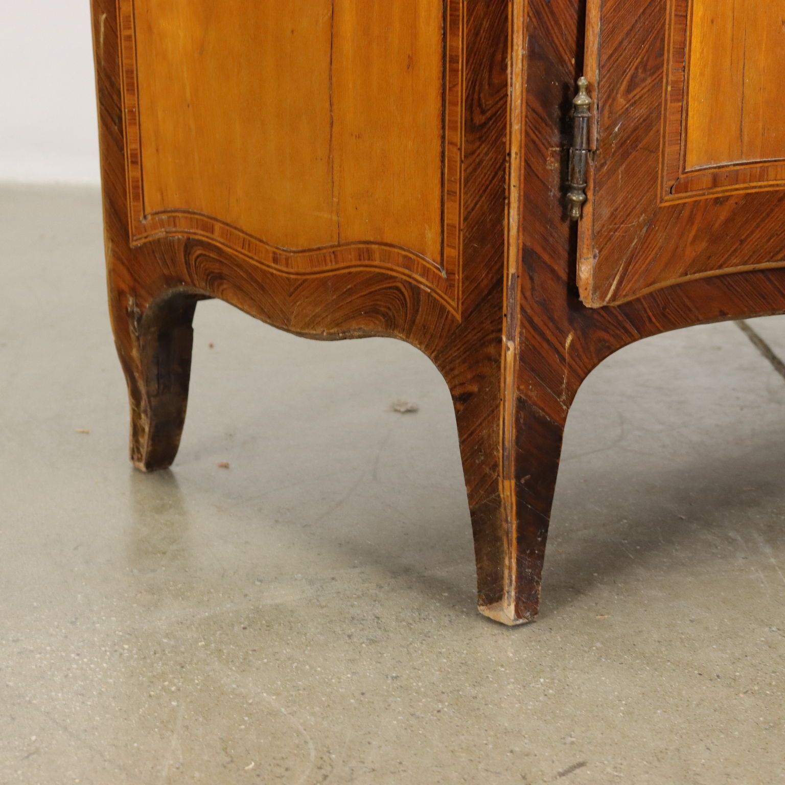 photo for sale Ancient Secrétaire Mahogany And Fir Italy XVIII Century