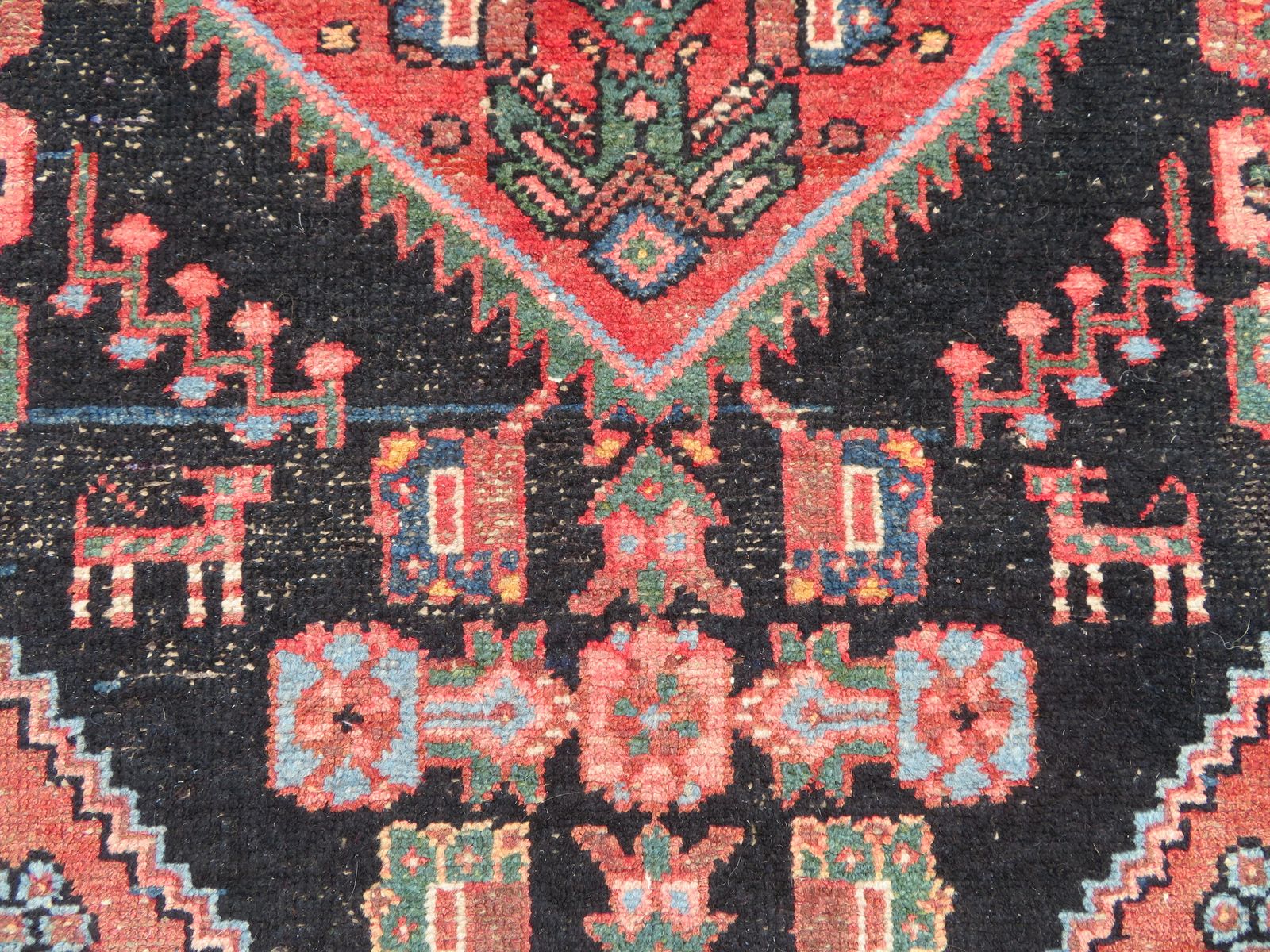 photo furniture Hamadan Kurdistan Long Rug Runner. 293cm X 107cm.