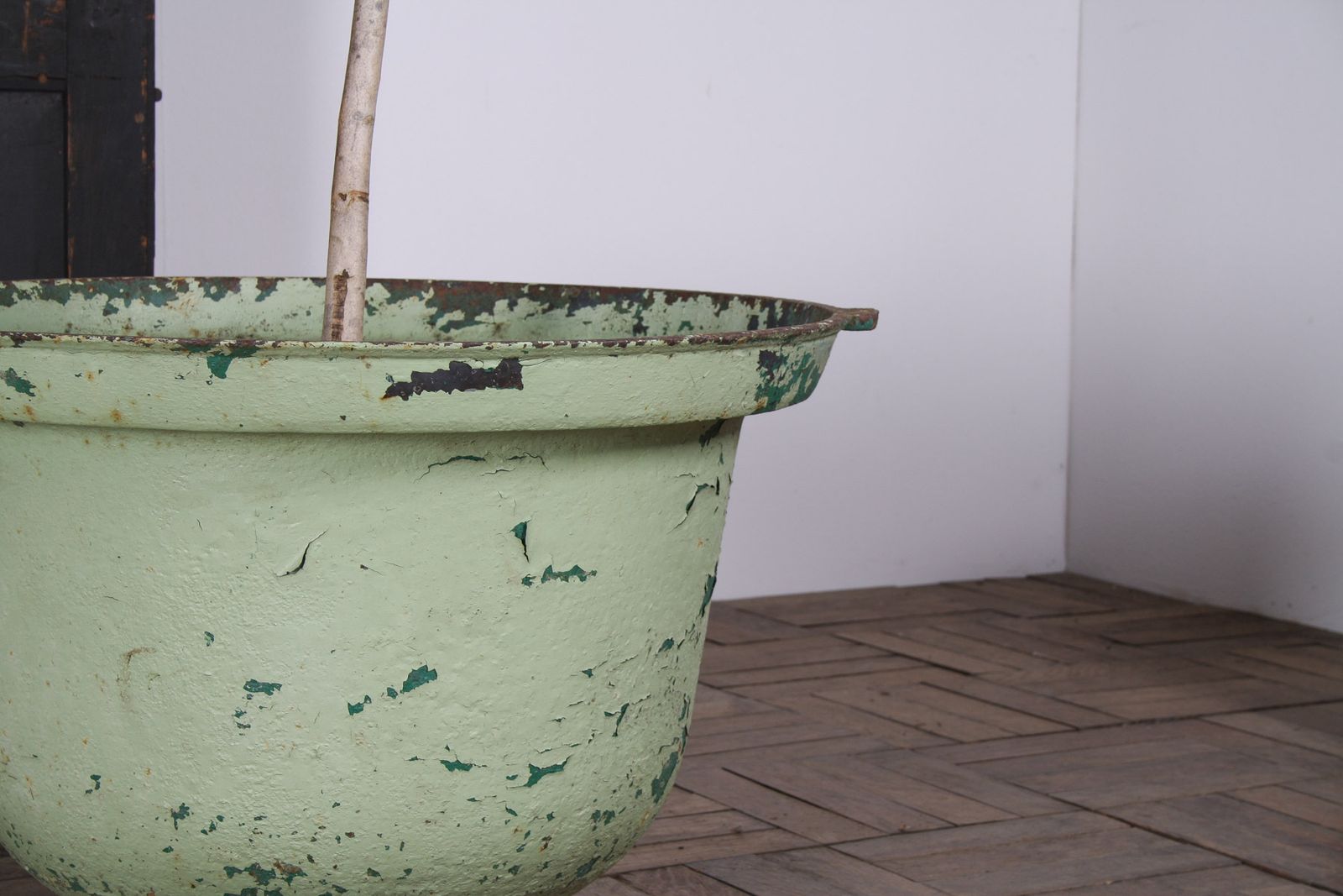 Large Copper Green Painted Cast Iron Cauldron Garden Planter Pot photo 975.0