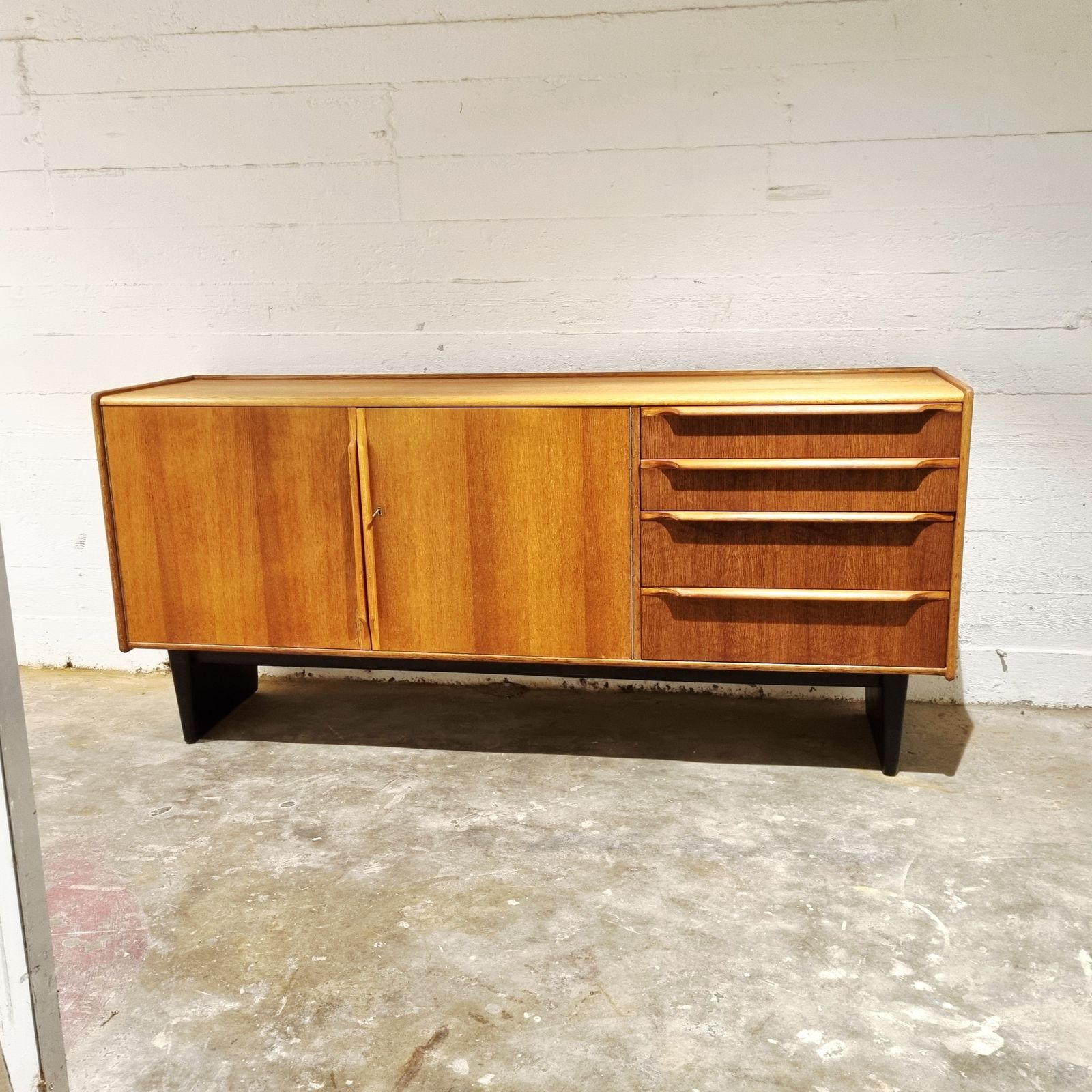 photo for sale Cees Braakman Sideboard From The ‘Oak’ Series De02, Ums Pastoe 1950s, The Netherlands