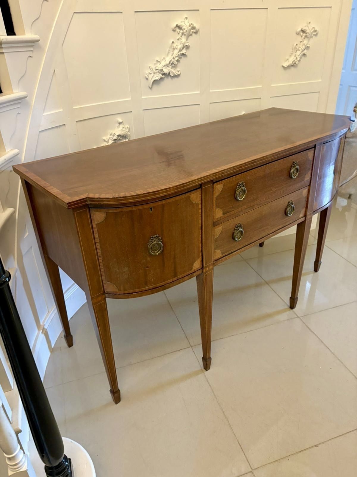 Antique Quality Mahogany And Satinwood Crossbanded Sideboard photo vinterior