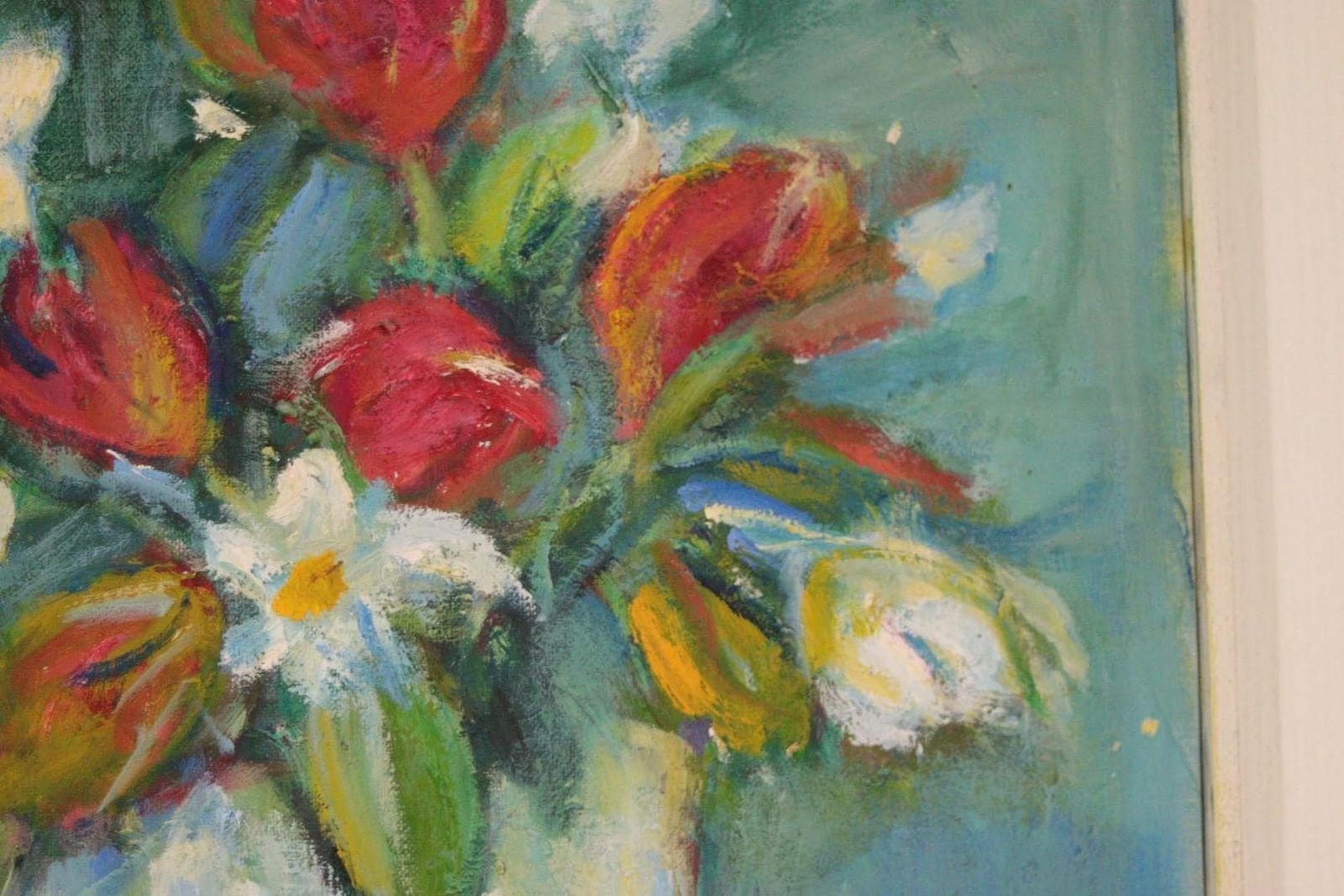 Original Swedish Oil On Canvas – “Vase And Flowers” By M. Hernek – Vintage & Framed  42 × 54 Cm (16.5" × 21.3") photo vintage