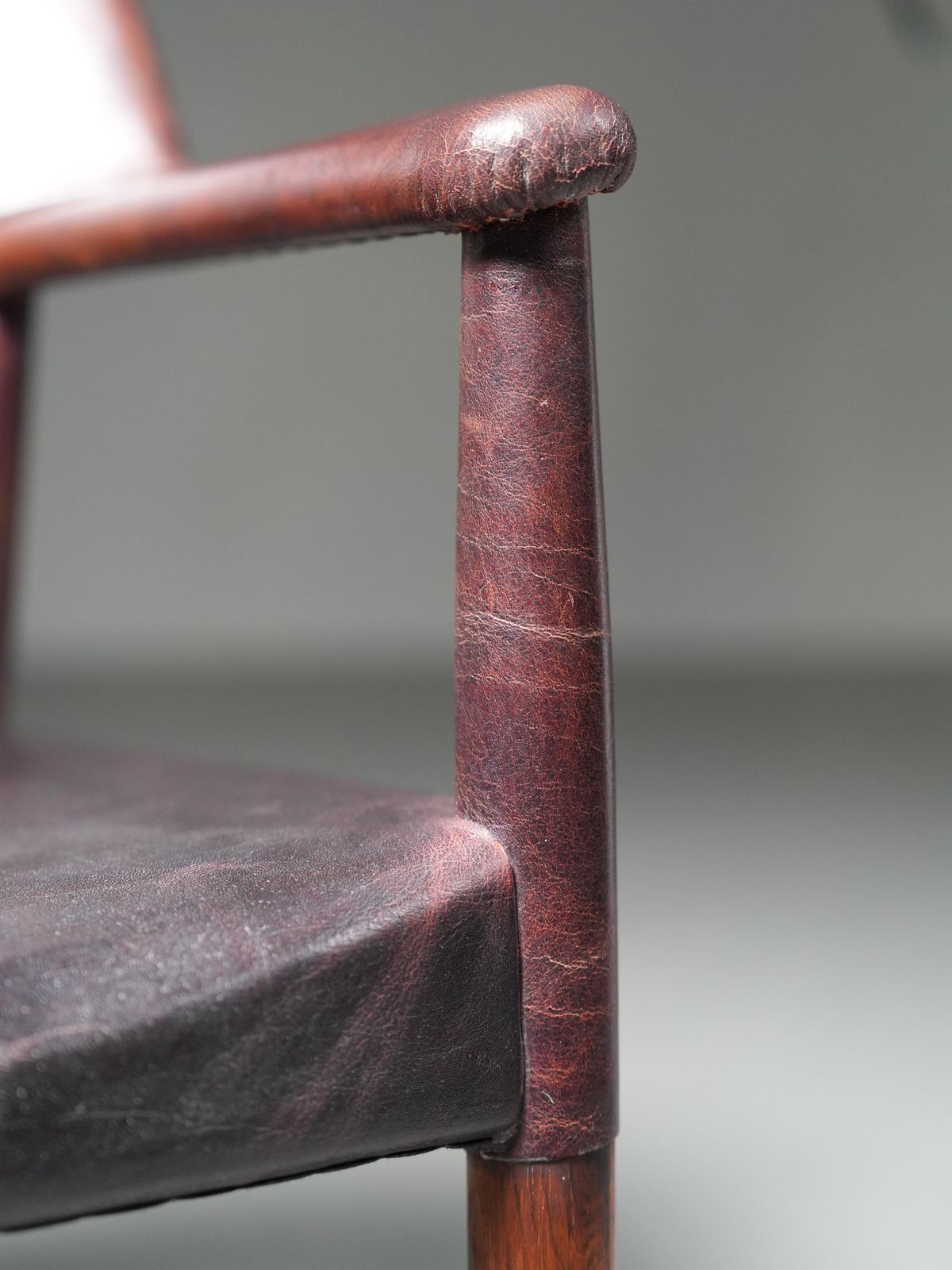 Armchair In Leather And Teak By Larsen And Bender For Willy Beck, Denmark, 1950 photo vinterior