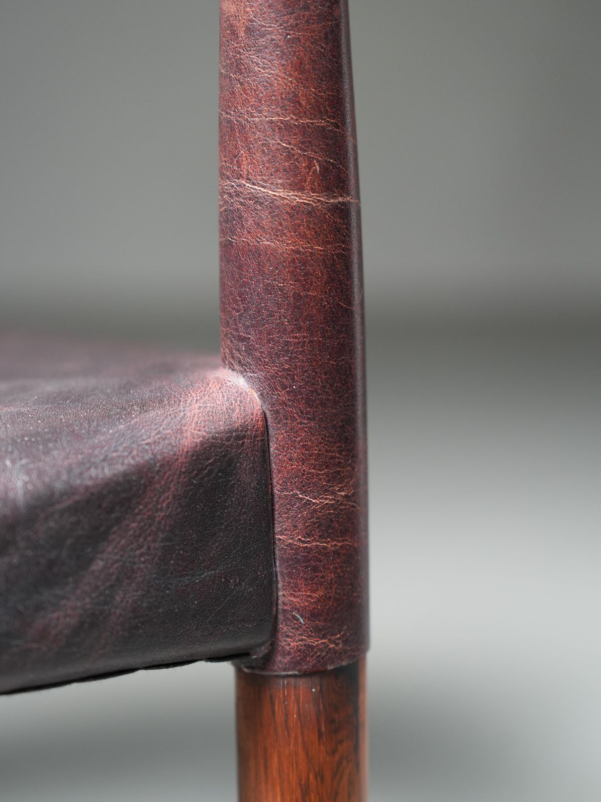 6493.0 Armchair In Leather And Teak By Larsen And Bender For Willy Beck, Denmark, 1950 photo