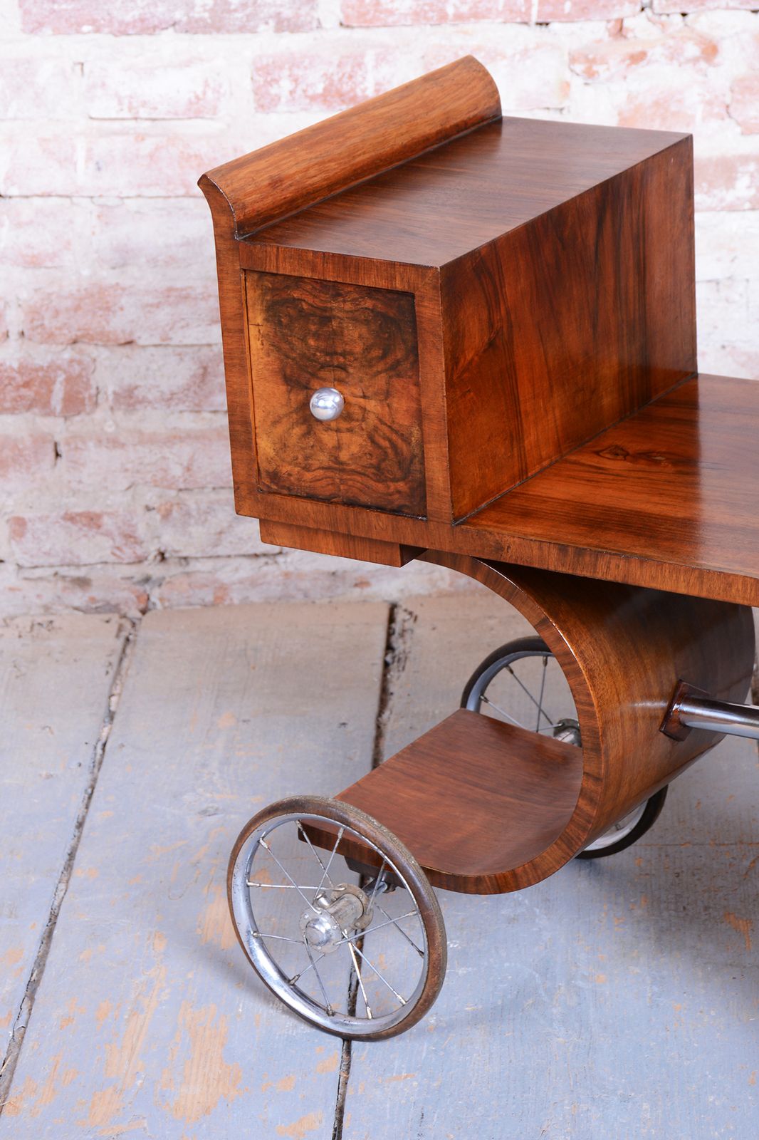 Restored Art Deco Serving Trolley, Walnut, Revived Polish, France, 1920s photo vinterior