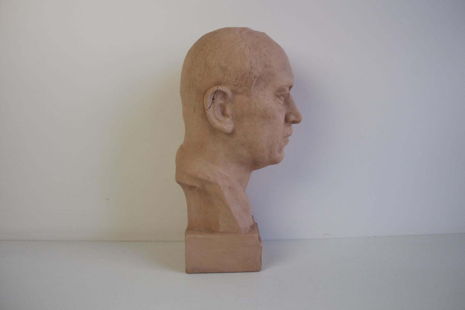 Bust Of Edvard Beneš, President Of Czechoslovakia, 1946 photo vinterior