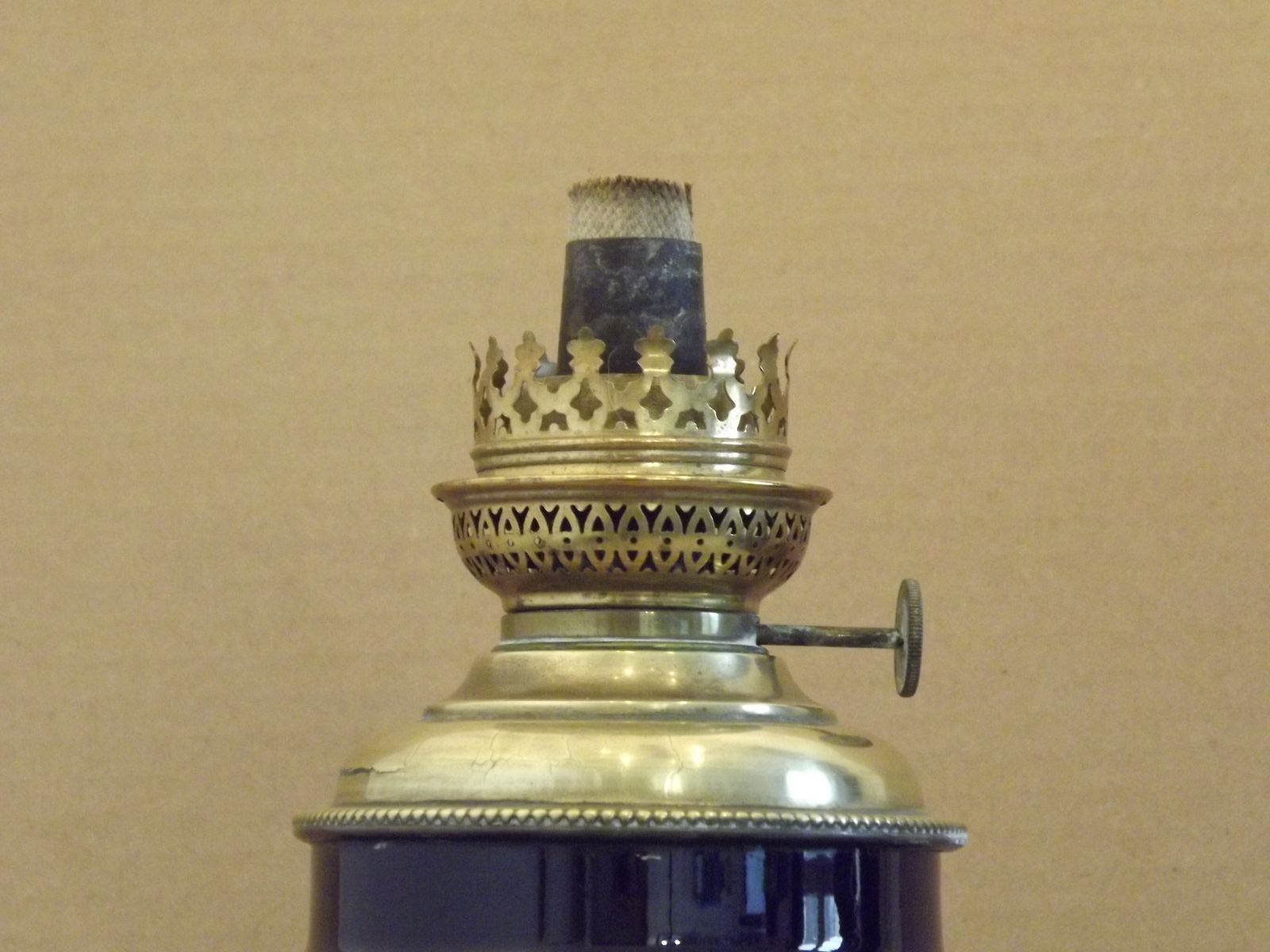Antique French Kerosene Lamp Base W+W Kosmos Burner Cobalt Blue Ceramic & Brass Ornate Leaf Footed Oil Lamp photo 148.0