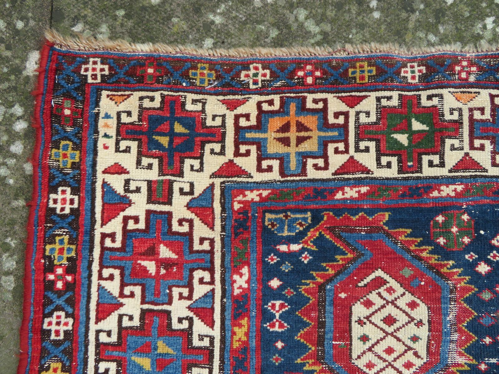 Caucasian Kazak Rug. 209cm X 102cm. photo buy