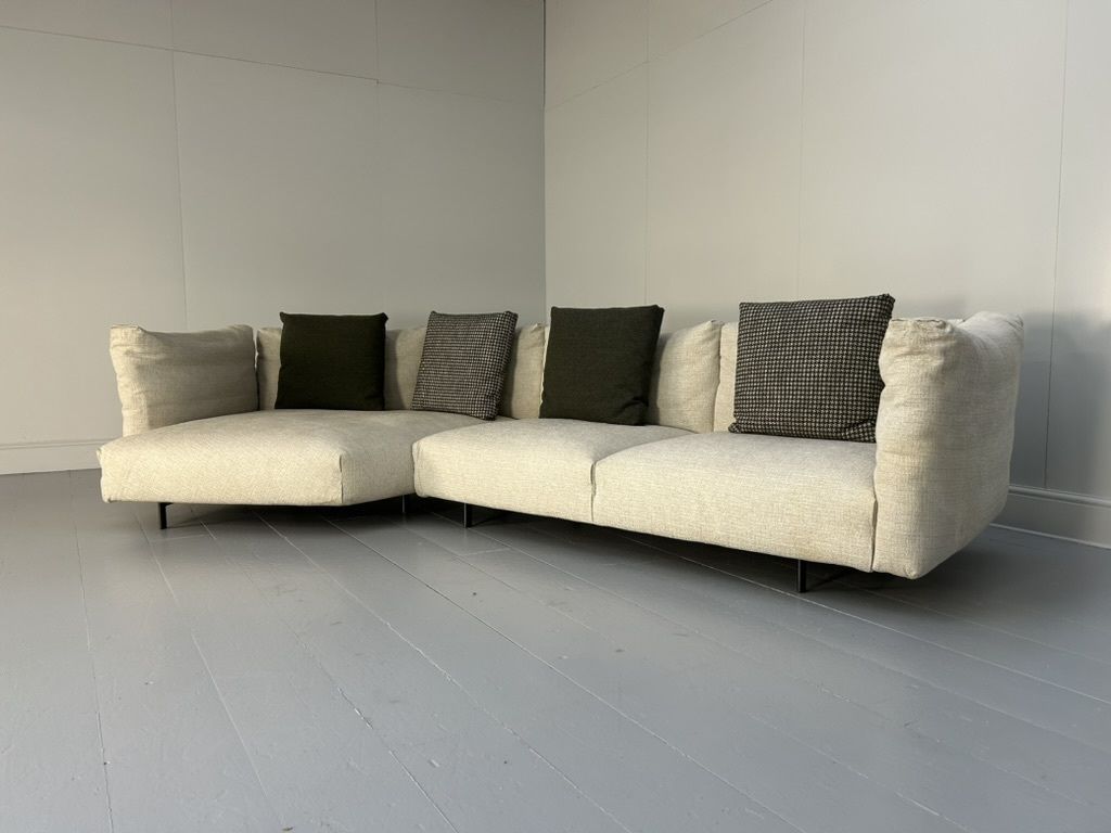 B&B Italia “Dambo” Sofa – In “Sirtaki” Jaquard photo 12900.0