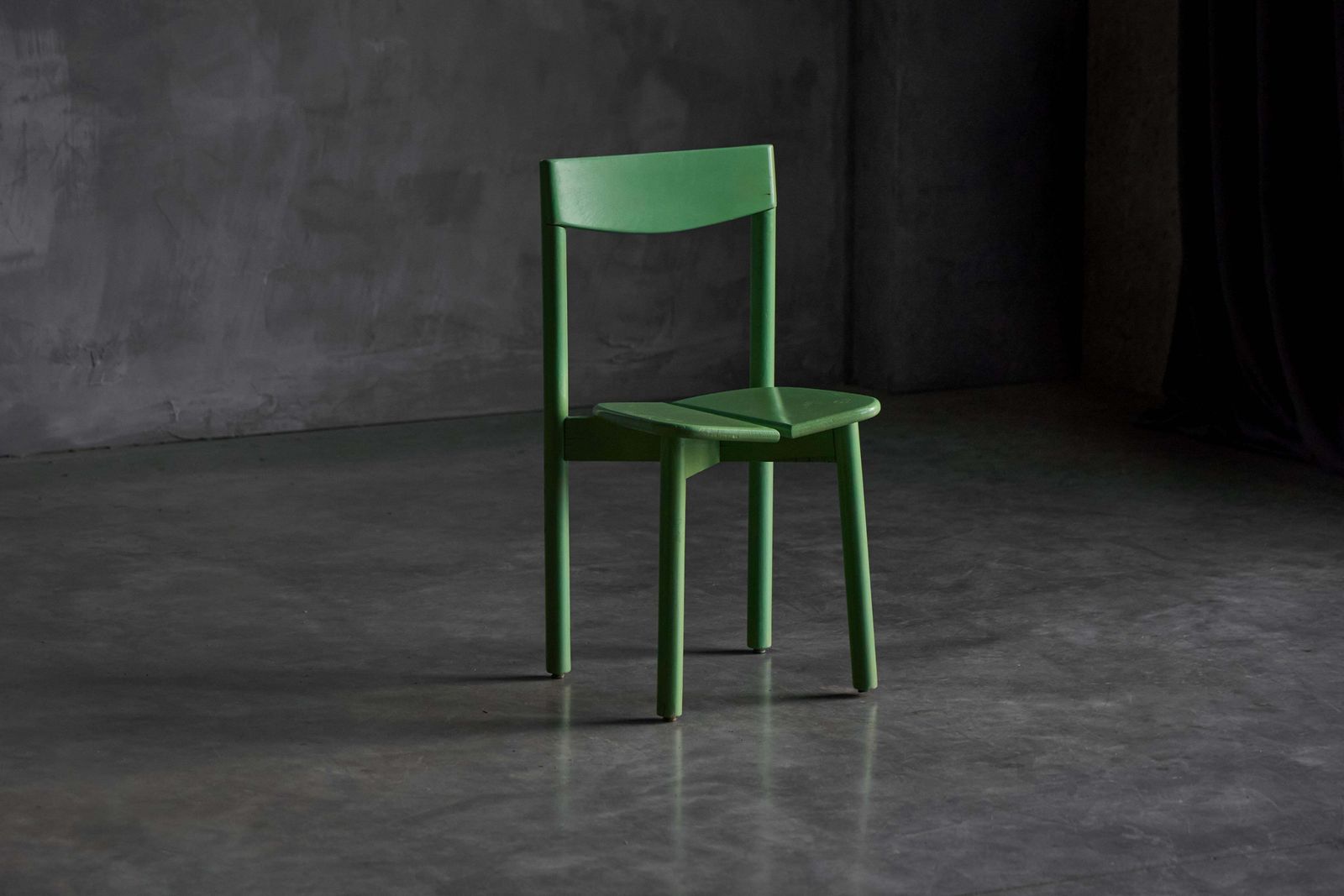 485.0 Green "Coffee Bean" Dining Chairs By Pierre Gautier Delaye, France, 1965 photo