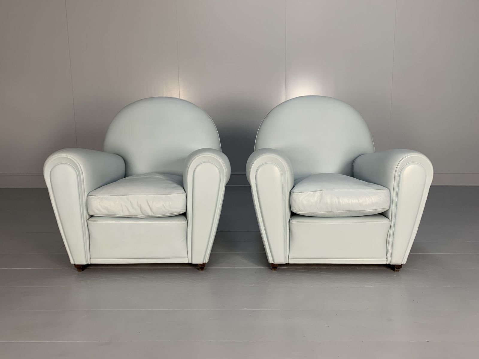 Pair Of Poltrona Frau “Vanity Fair” Armchairs – In Pelle Frau Pale Blue Leather photo Furniture