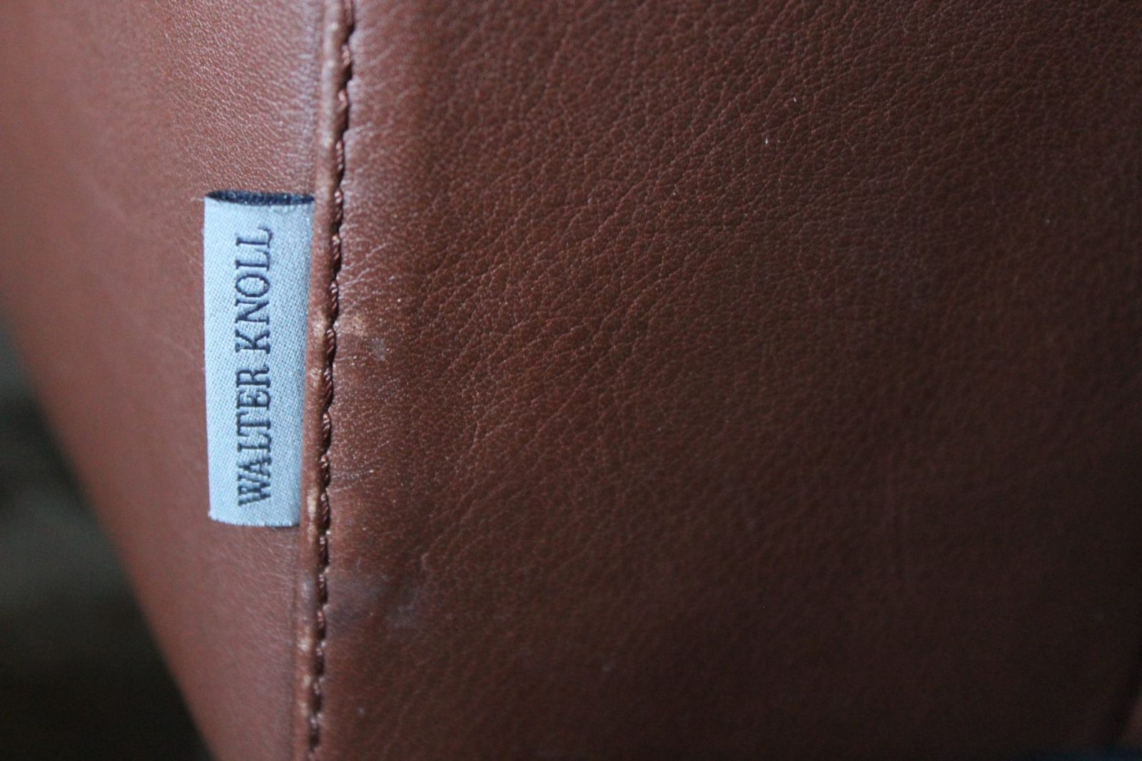 photo buy Walter Knoll “Foster 502.30” 3 Seat Sofa – In Dark Brown Leather