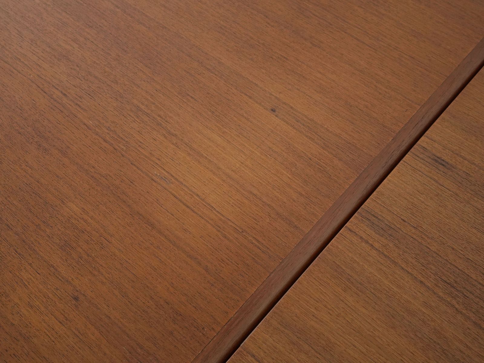 photo buy Teakhouten Tafel, Deens Design, Jaren 1970, Productie: Denemarken