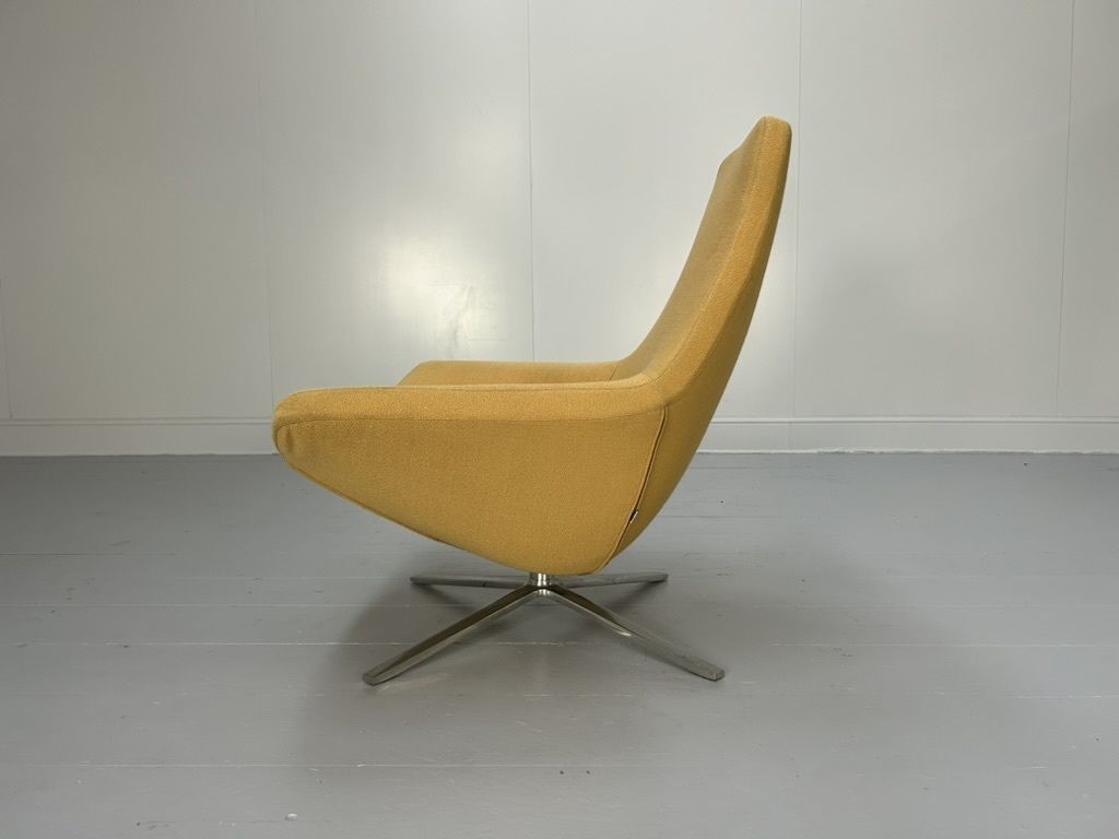B&B Italia “Metropolitan Me100” Armchair – In Yellow Wool photo vinterior