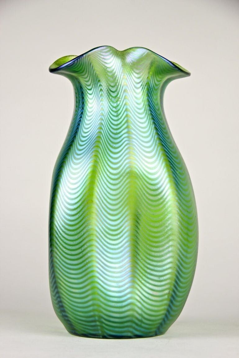 19th Century Art Nouveau Glass Vase By Loetz   Crete Phaenomen, Cz Circa 1898 photo furniture
