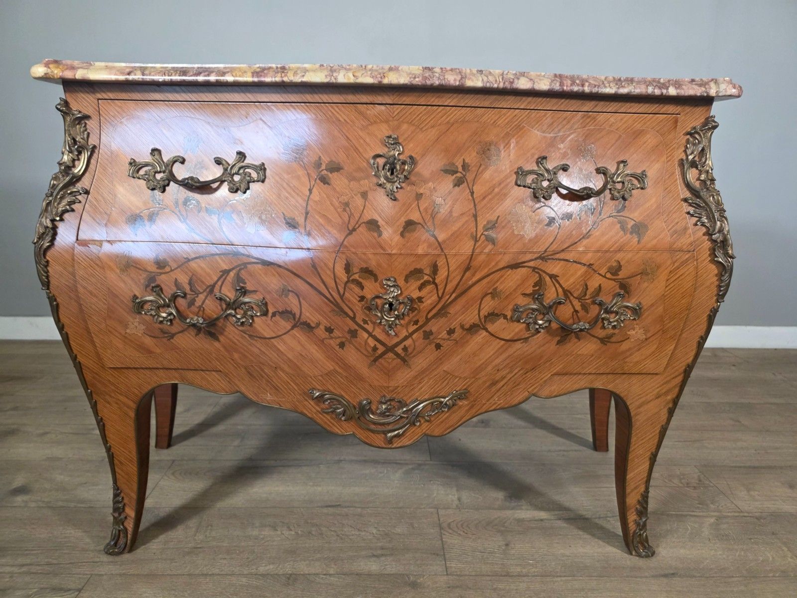 photo vintage 1920s Antique French Marble Top Commode/Chest
