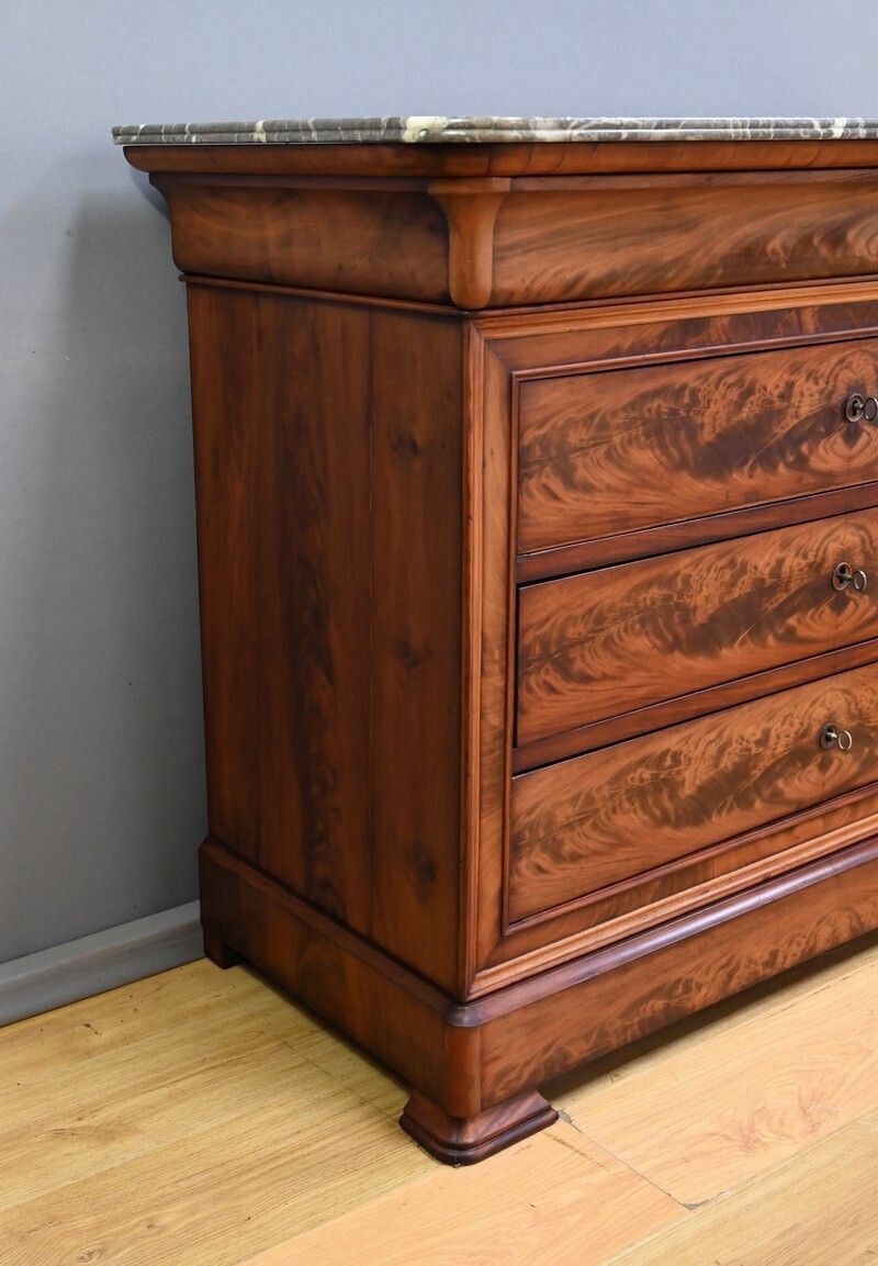 Mahogany Chest Of Drawers, Louis Philippe Style – Late 19th Century photo vintage