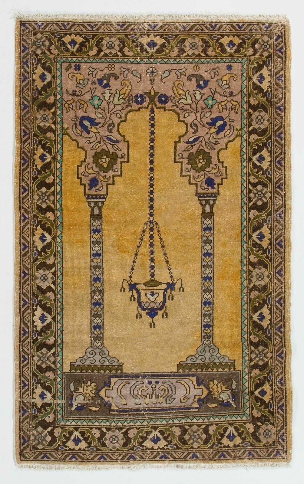 3.3x5.4 Ft Prayer Rug Depicting A Chandelier, Couple Of Columns And Flowers