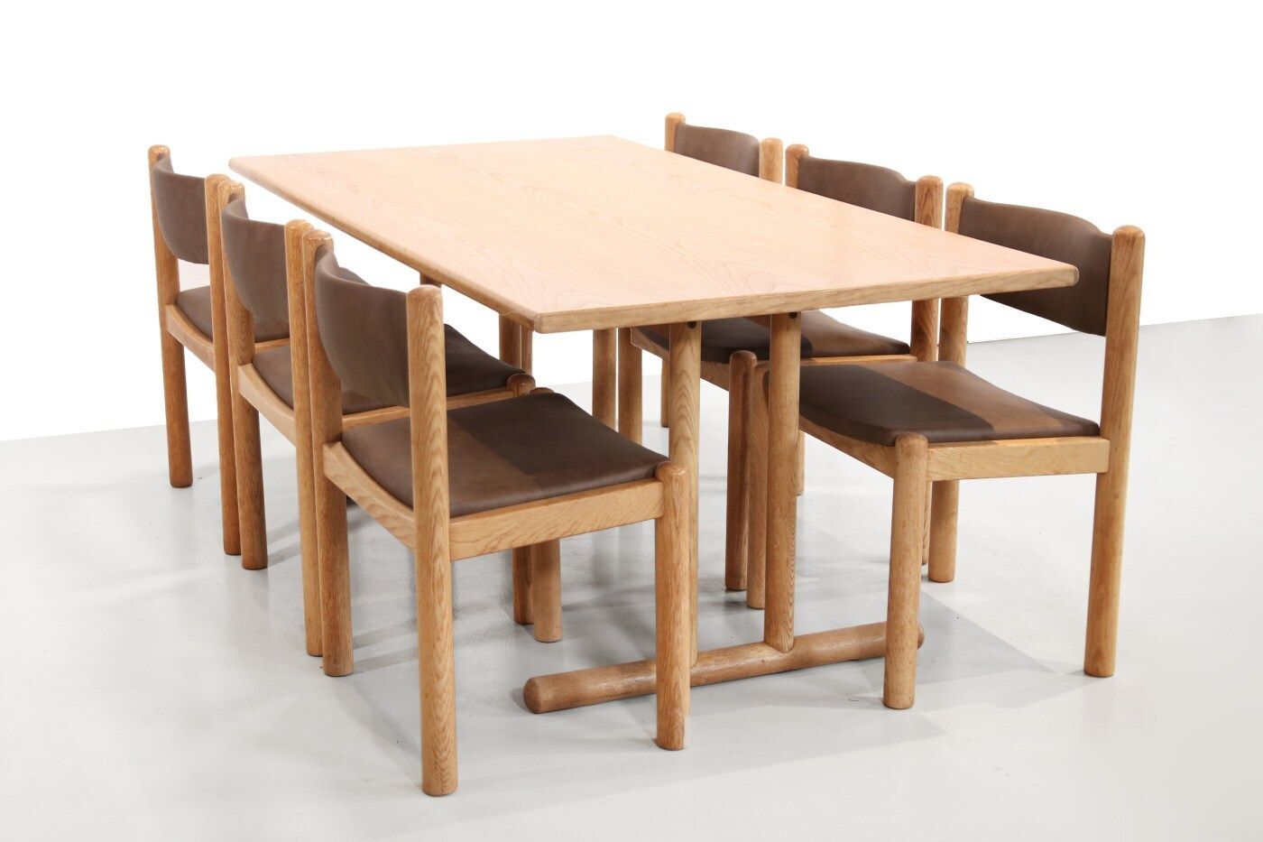 Oak Wooden Shaker Dining Set With Table And 6 Danish Design Chairs photo furniture
