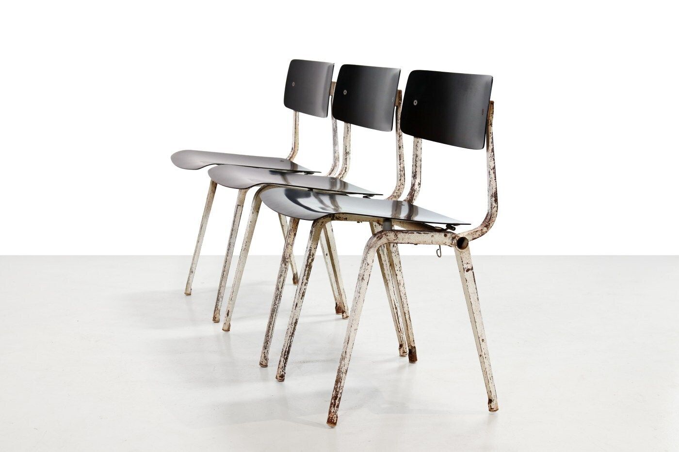 Set Of Six Rare Friso Kramer Revolt Theater Chairs photo vinterior