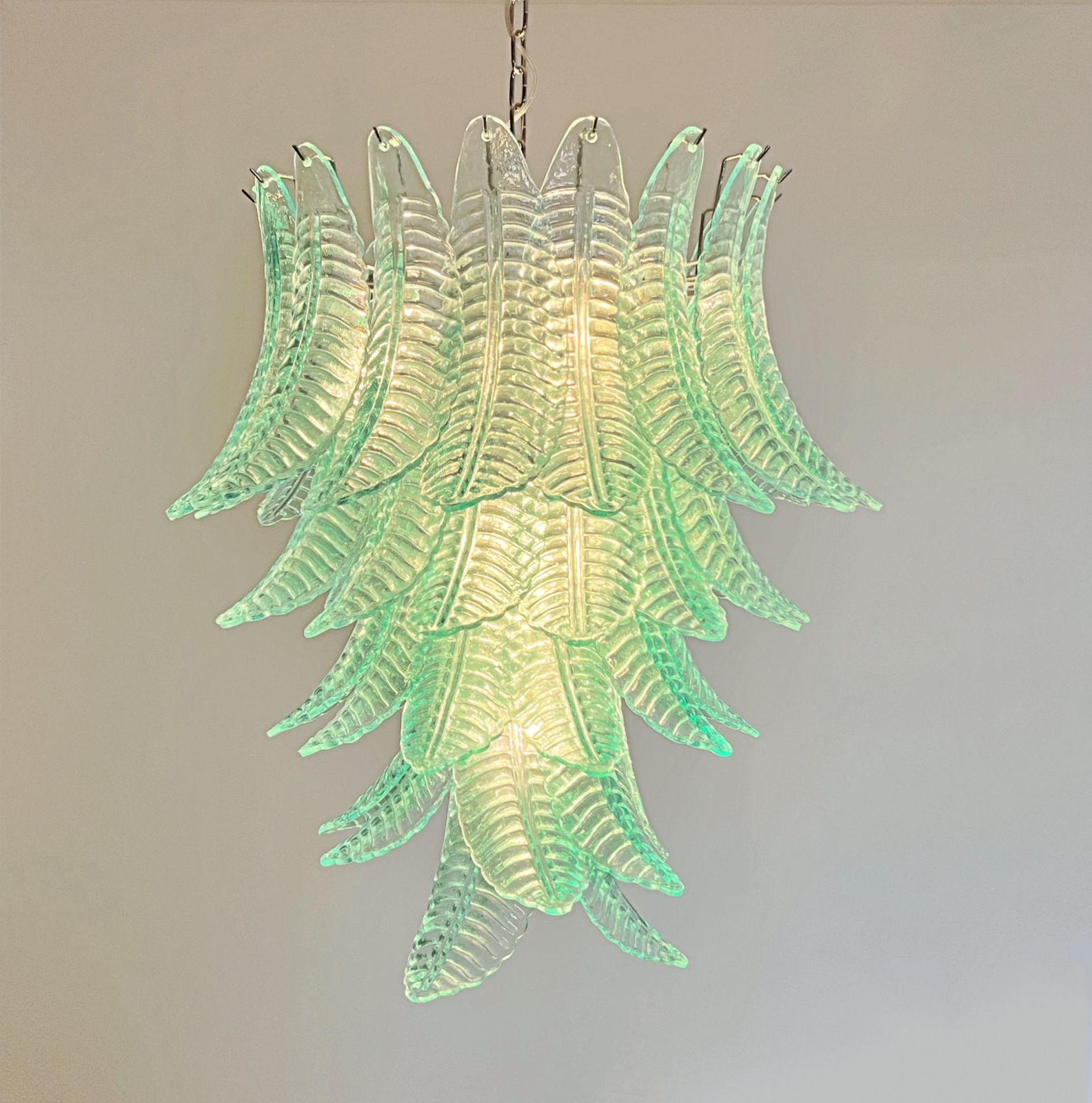 photo vintage Huge Italian Murano Six Tier Turquoise Felci Glass Chandelier