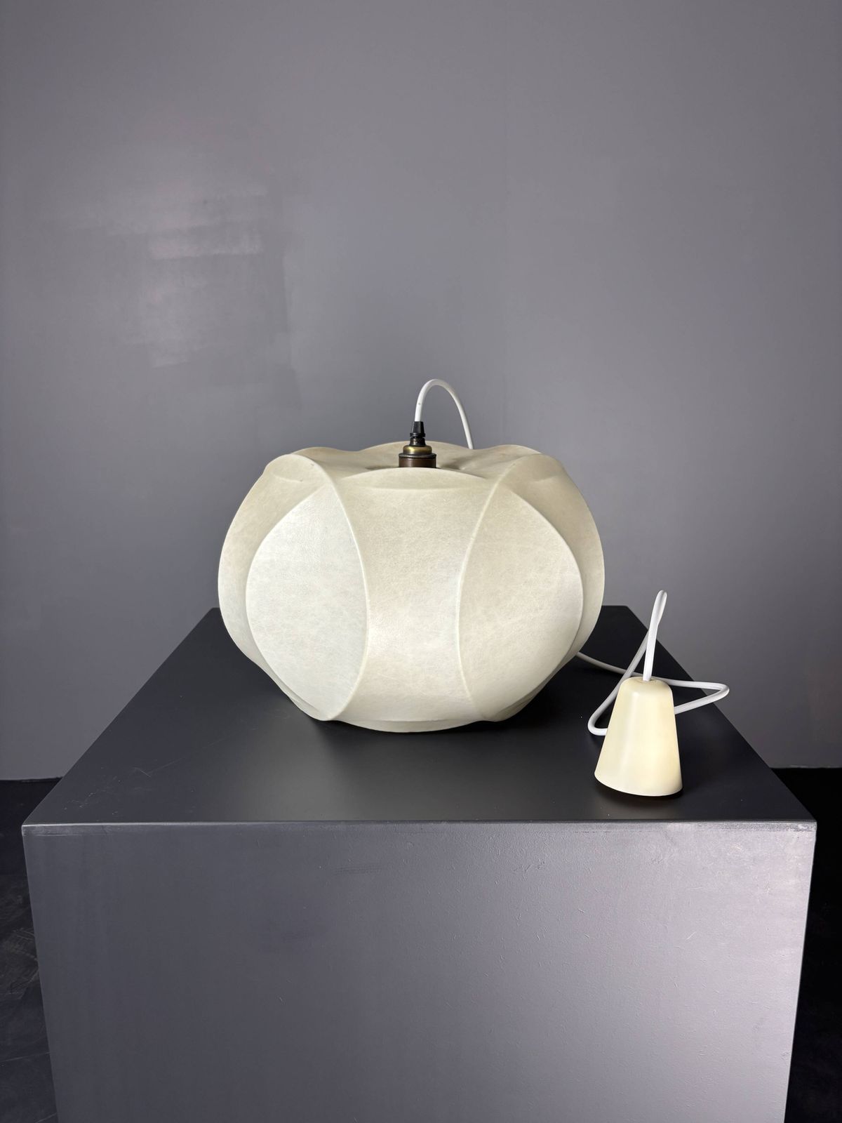 Midcentury Space Age Cocoon Hanging Pendant Ceiling Lamp, 1960s photo Lighting
