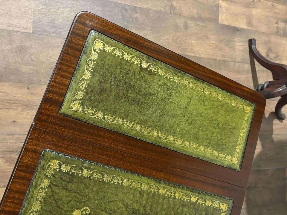 Vintage Mahogany Drop Leaf Coffee Table photo vintage