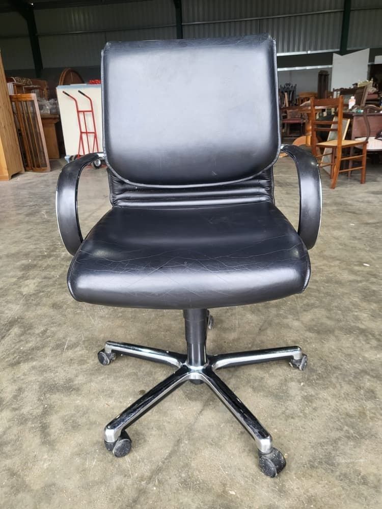 Black Leather Chrome Swivel Tilt Adjust Height Office Chair photo furniture