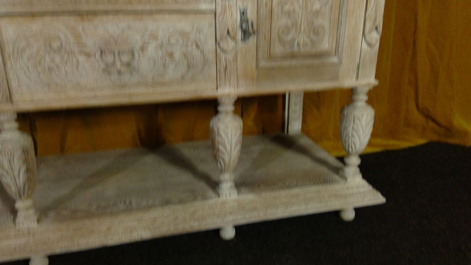 A Finely Carved Oak(cerused) Limed Dresser Base Sideboard photo 650.0