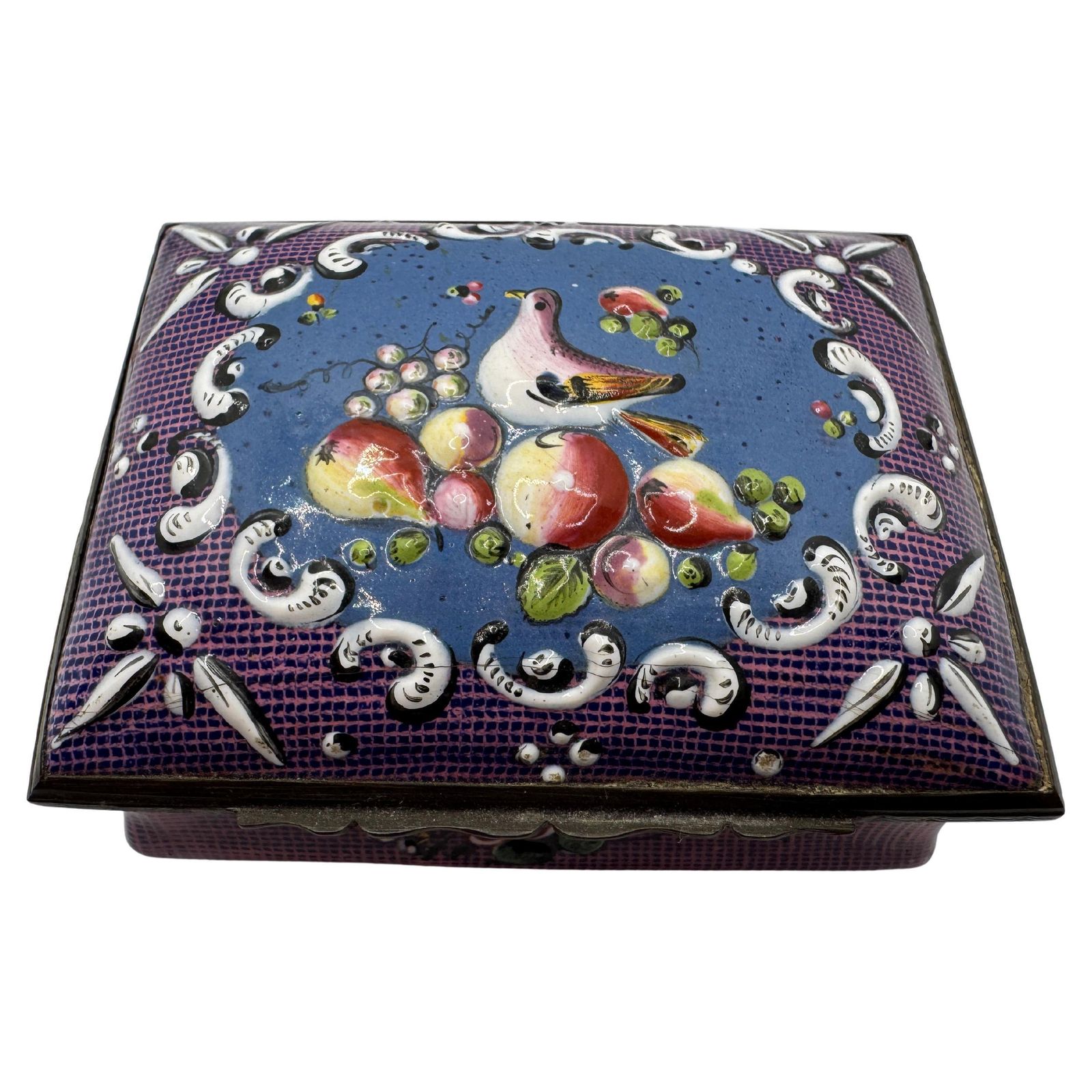 18th Century Bilston Enamel Rectangular Patch / Snuff Box Circa 1775