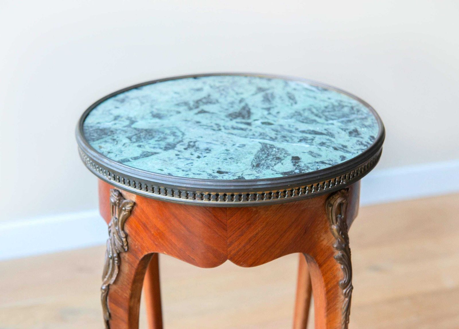 Antique French Side Table, Marble Top, Brass Edge, Louis XVI Style, Baroque Round Accent Table photo Furniture