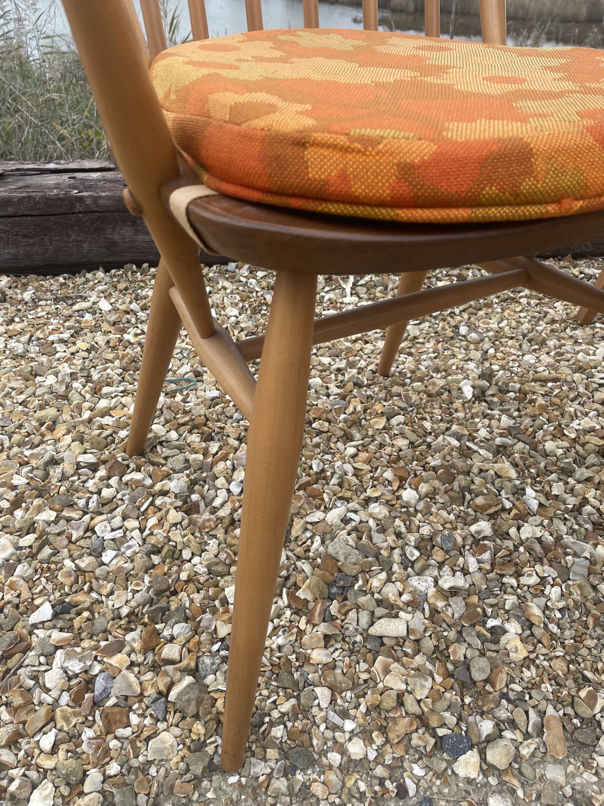 Set Of 4 Ercol Fleur De Lis Pattern Dining Chairs photo Furniture