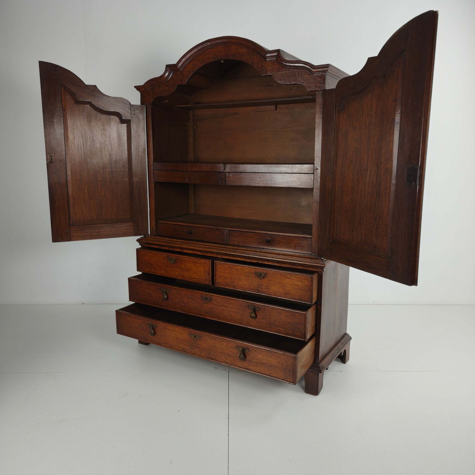Rare Dutch 18th Century Oak Cabinet – “Luierkabinet” photo vintage