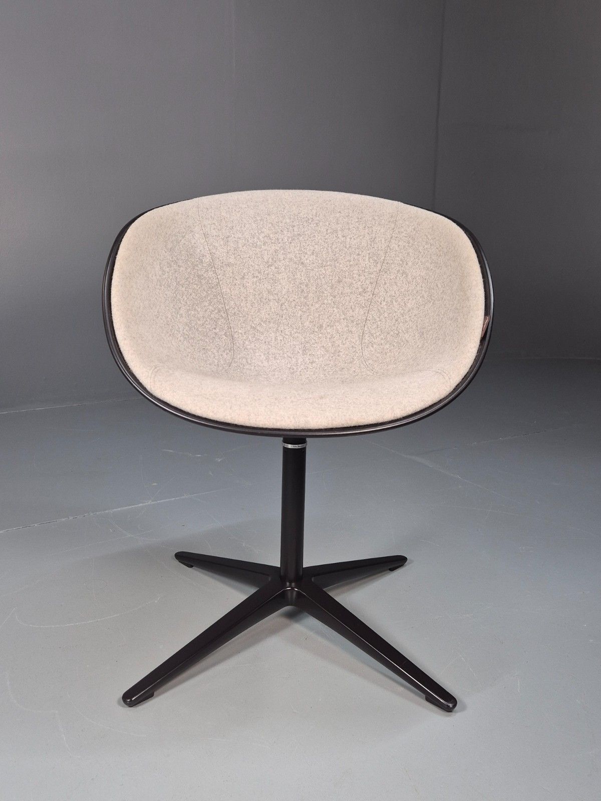 Fritz Hansen Rin Chair By Hiromochi Konno Full Upholstery Modern Eb10565 Mswi photo furniture