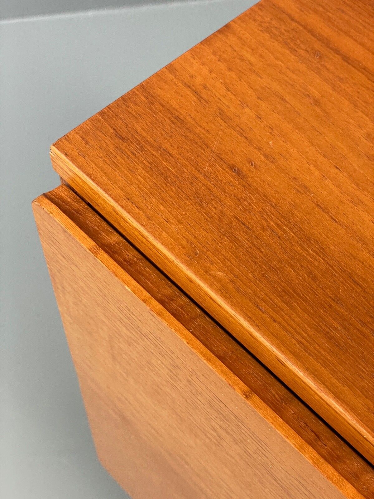 200.0 Vintage Teak Media Unit Drop Door Cabinet By Beaver & Tapley Eb9743 Mwoo photo