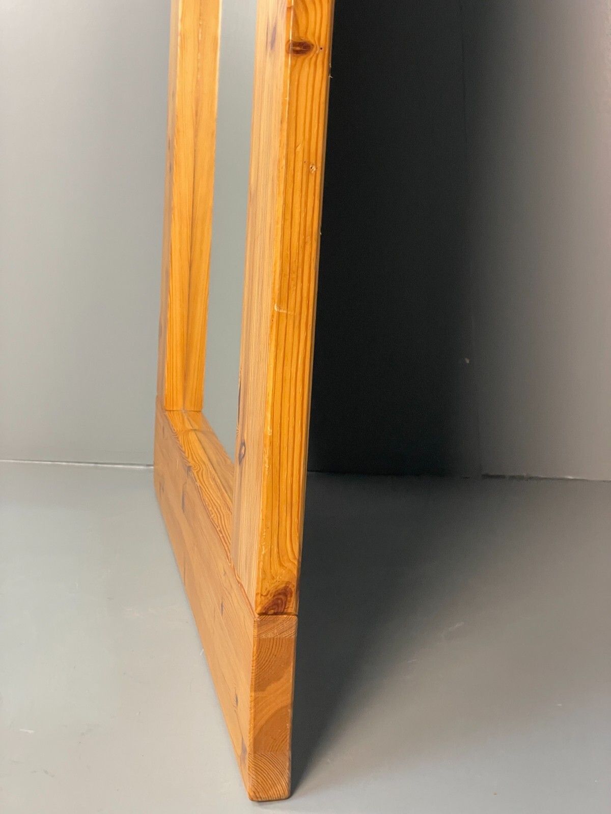 photo vintage Large Solid Pine Mirror Chunky 1980s Style Vintage Danish Design Eb8411 Mwoo