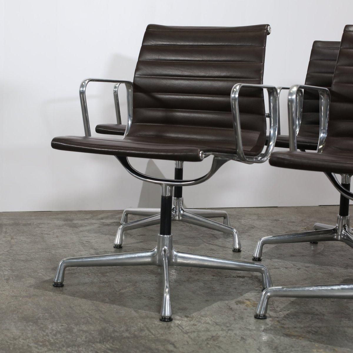 Vitra Eames E108 Office Chair photo Furniture
