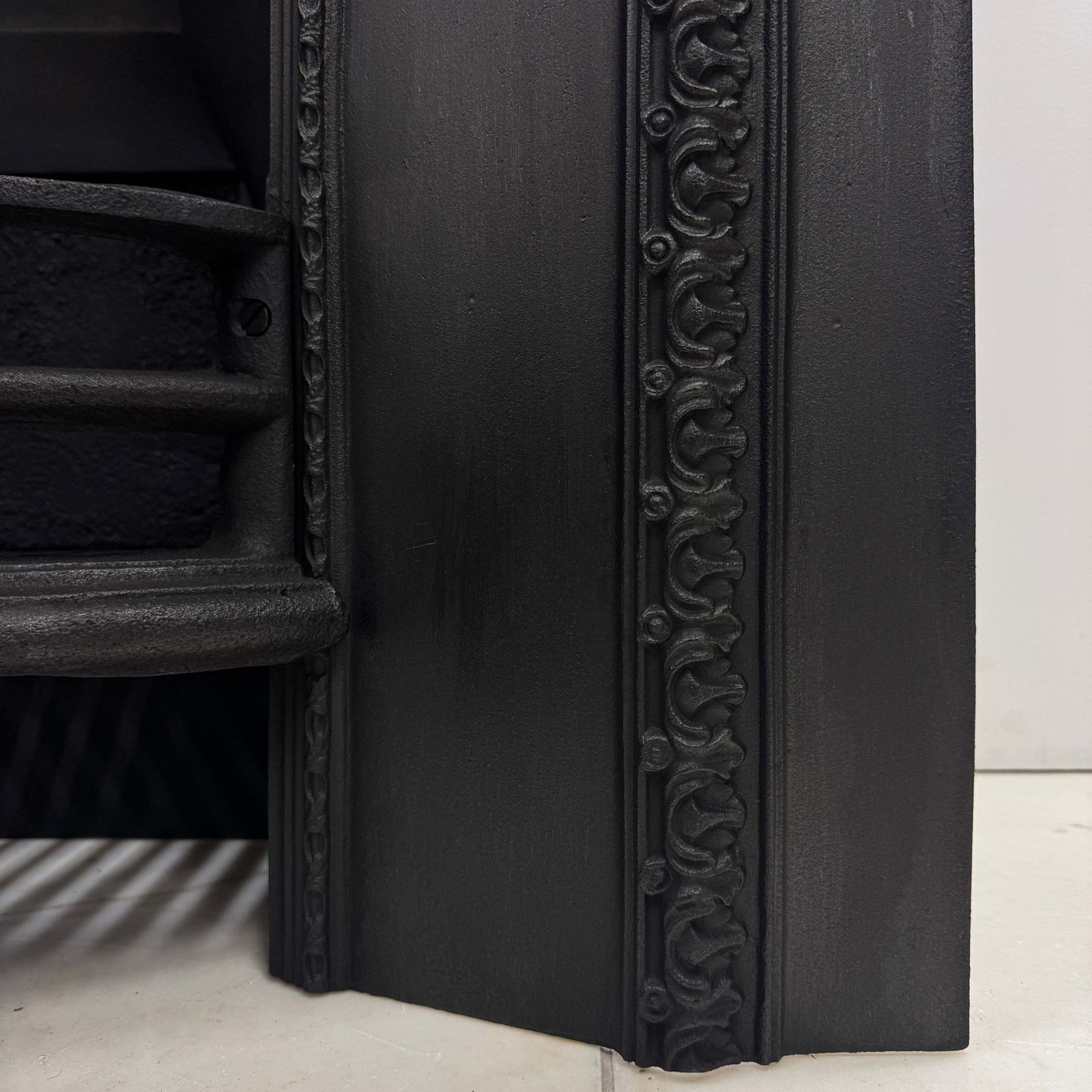Antique Victorian Cast Iron Arched Insert photo for sale