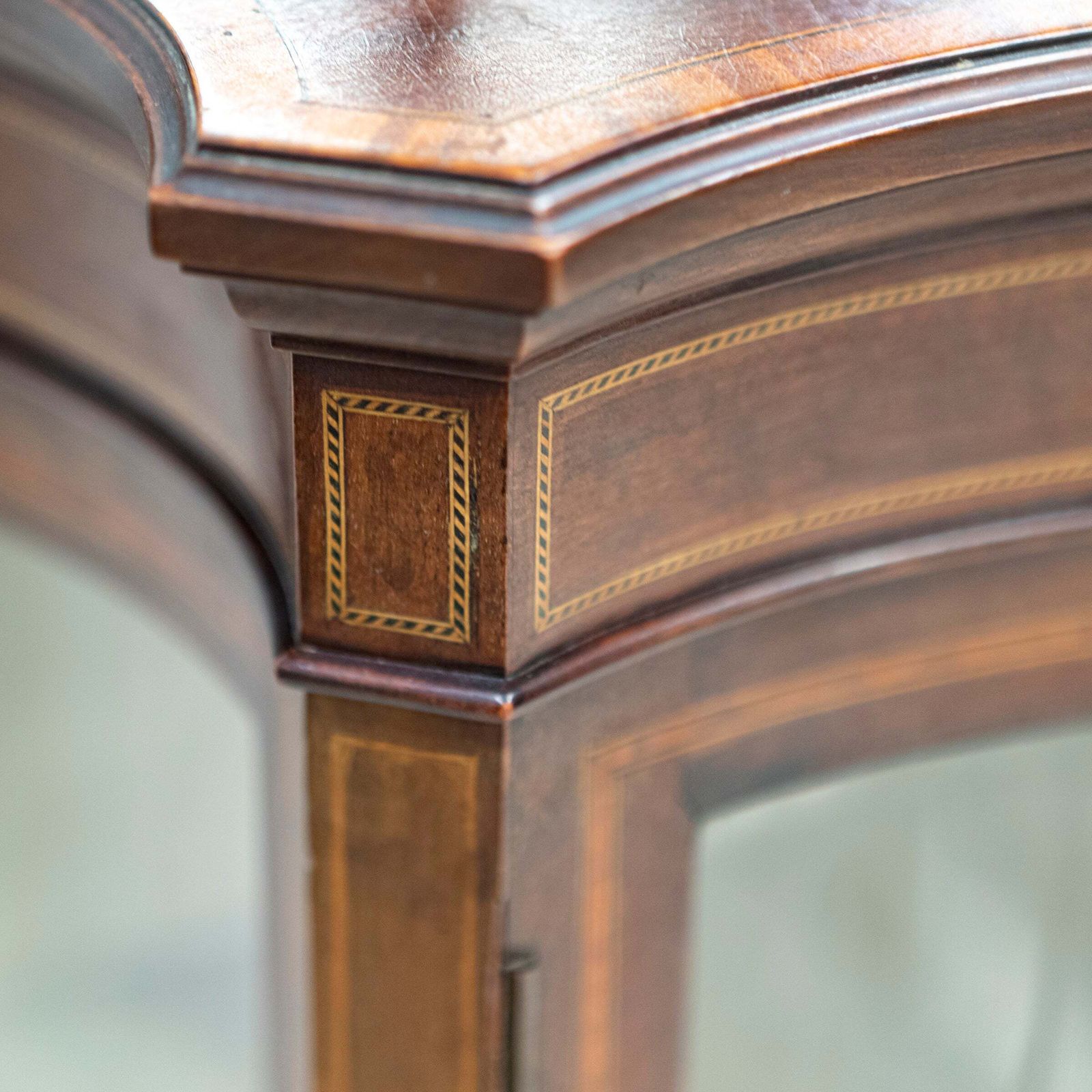 Antique Edwardian Inlaid Mahogany Display Cabinet photo 950.0
