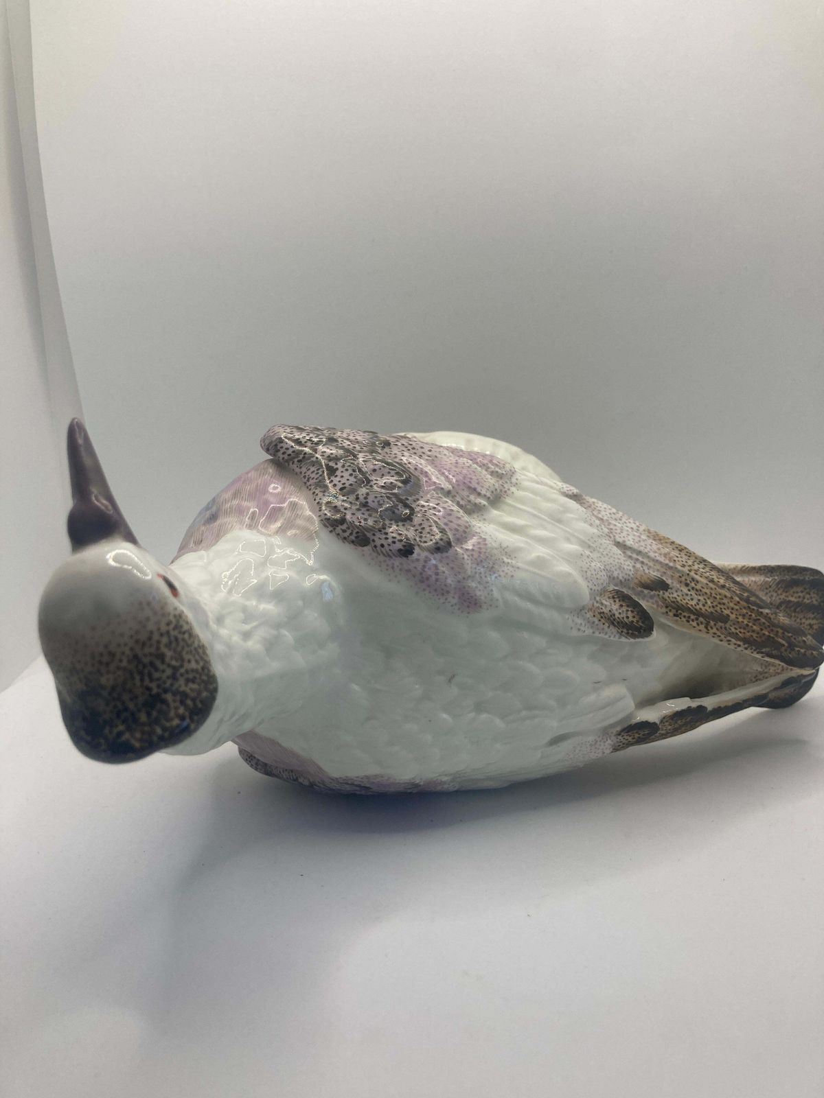 Home Decor 20th Century Porcelain Figure Of A Dove photo