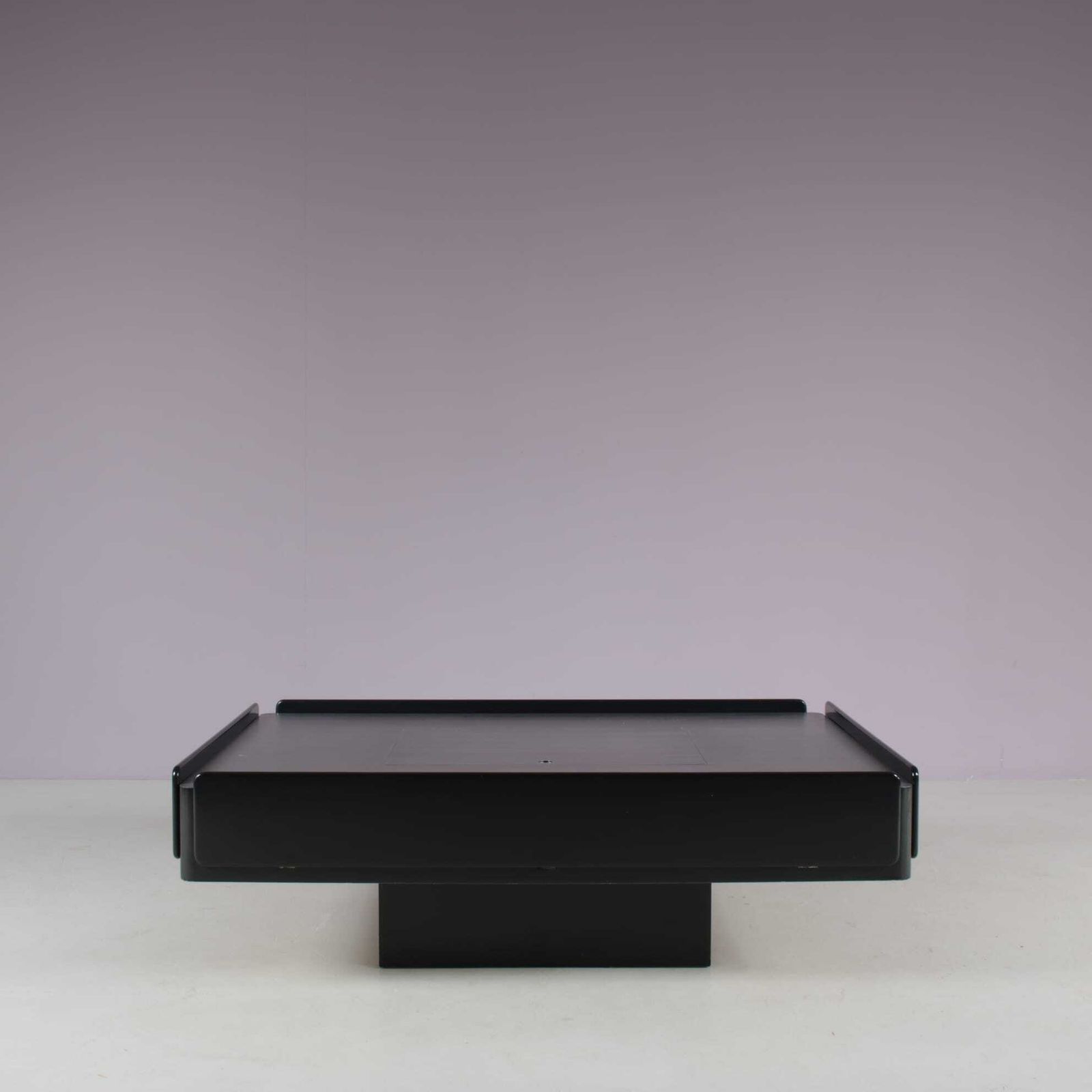 “Caori” Coffee Table By Vico Magistretti For Gavina, Italy 1960 photo vinterior