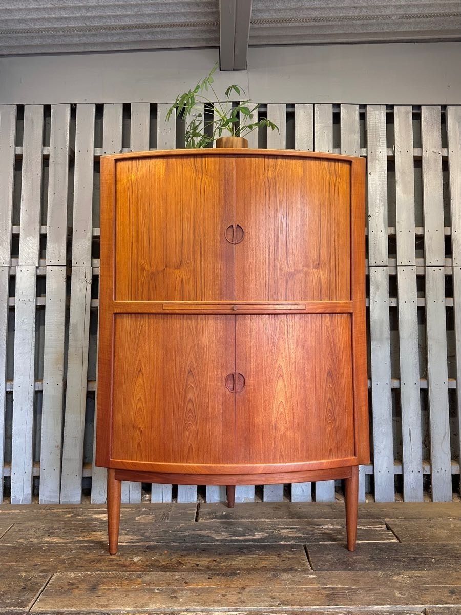 Johannes Anderson Large Danish Teak Corner Drinks / Cocktail Cabinet