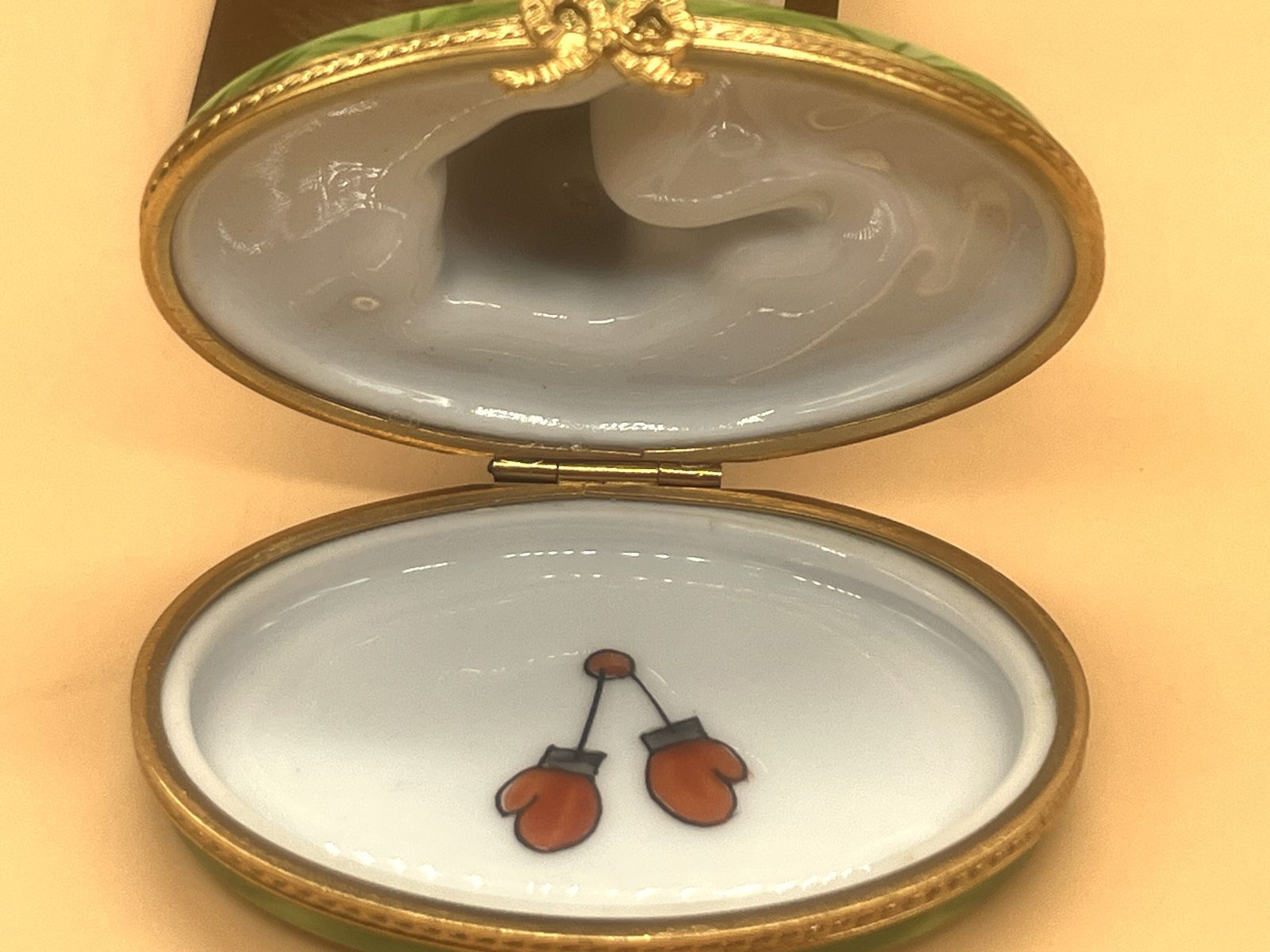 Limited Edition Limoges Porcelain France Pierre Arquie Boxer Dog Hand Painted Trinket / Jewelry Box. No: 10 Of 750. photo vintage