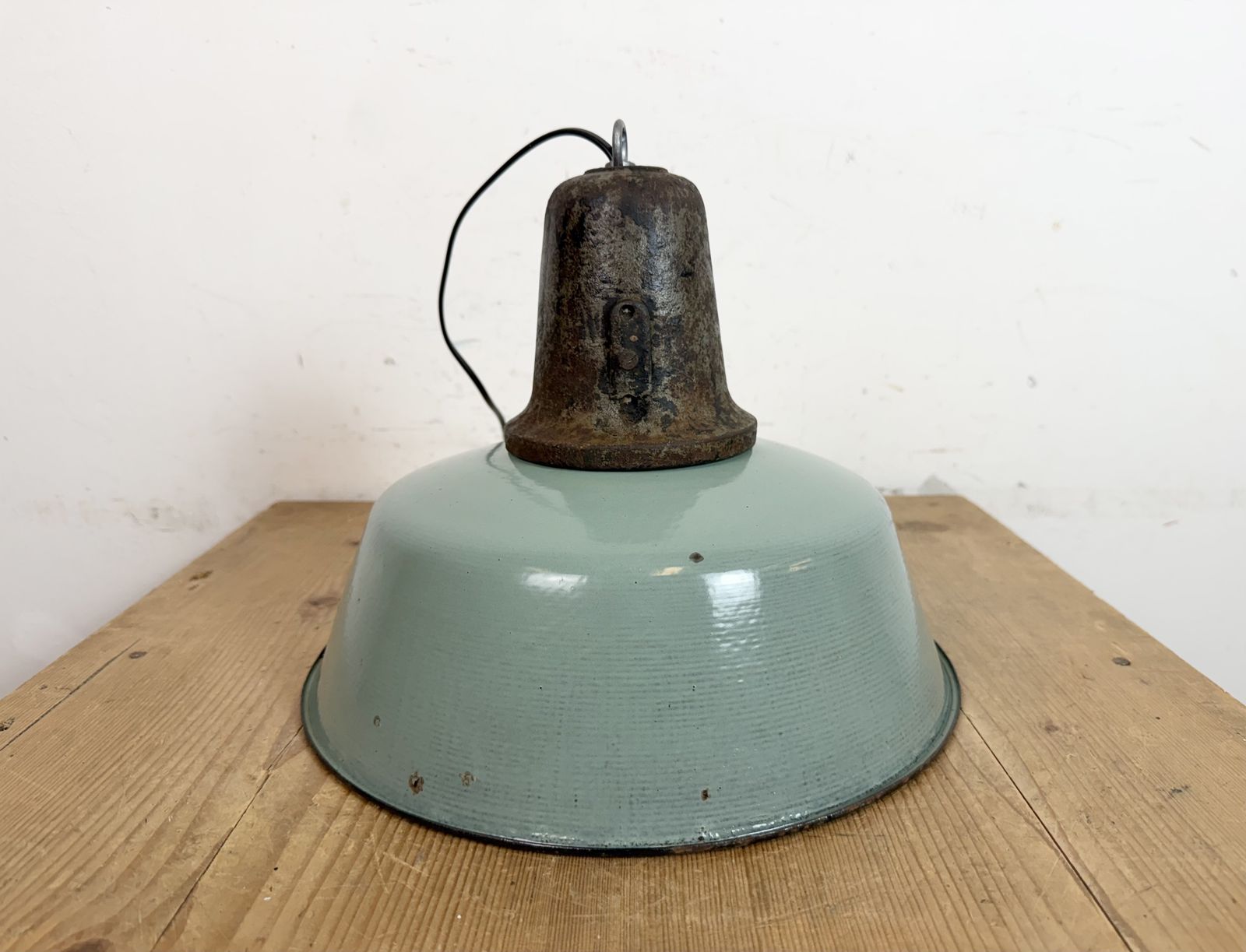 photo furniture Industrial Petrol Enamel Factory Lamp With Cast Iron Top, 1960s