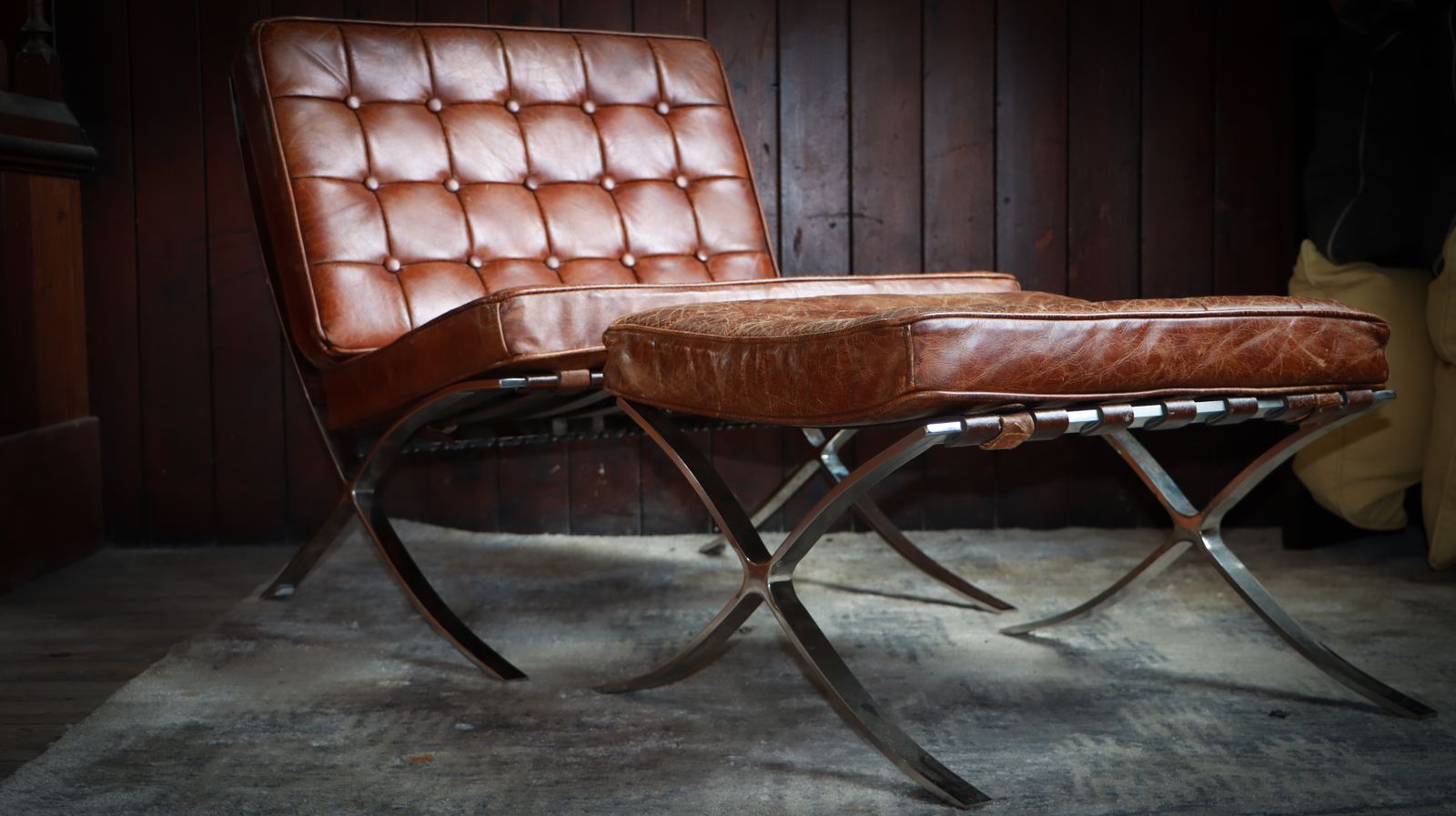 Halo Timothy Oulton Barcelona Mies Vander Rohe Style Armchair Footstool Leather photo 1500.0